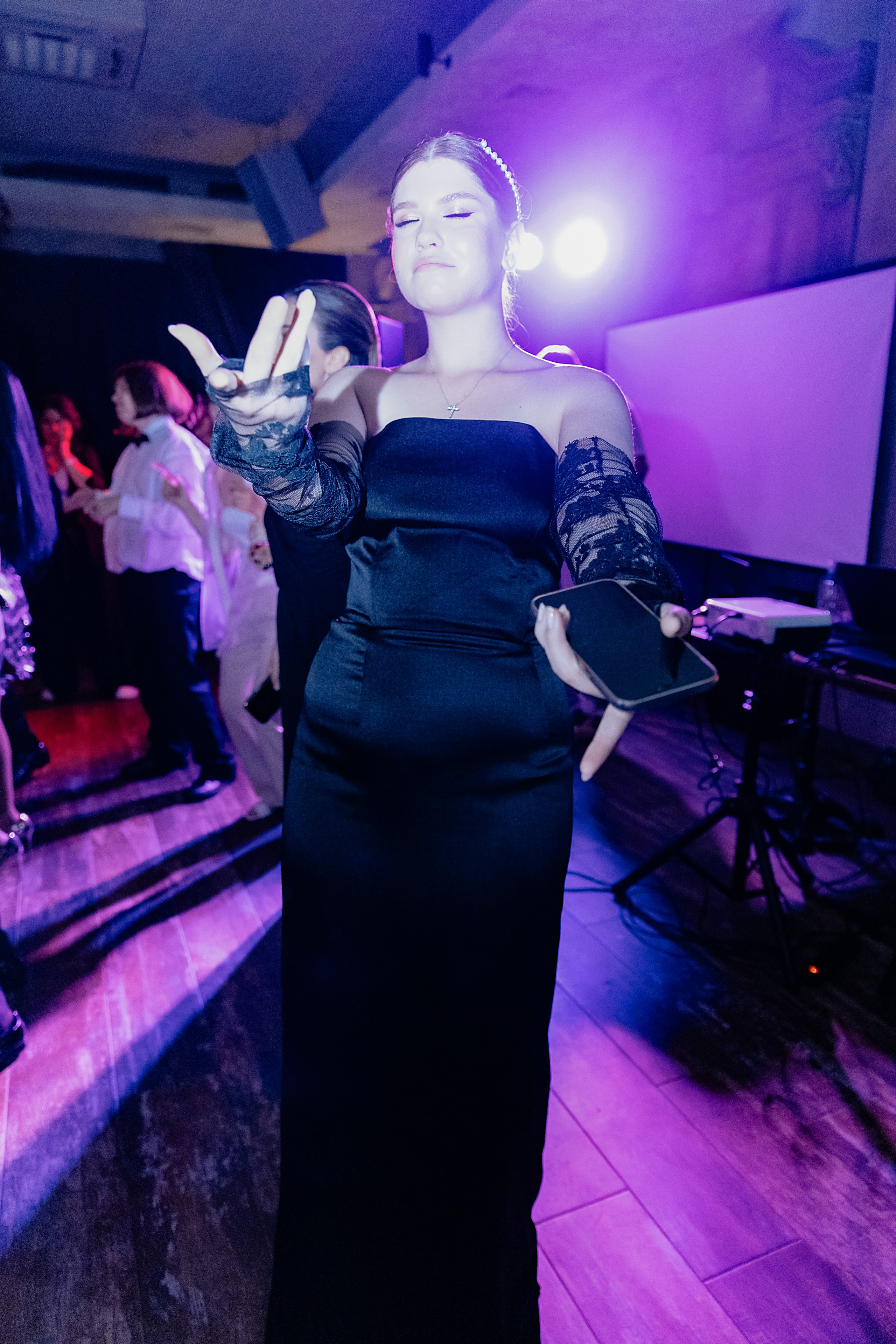 11 класс Гимназия 69. Фотограф и Видеограф в Краснодаре Юлия Солодченко