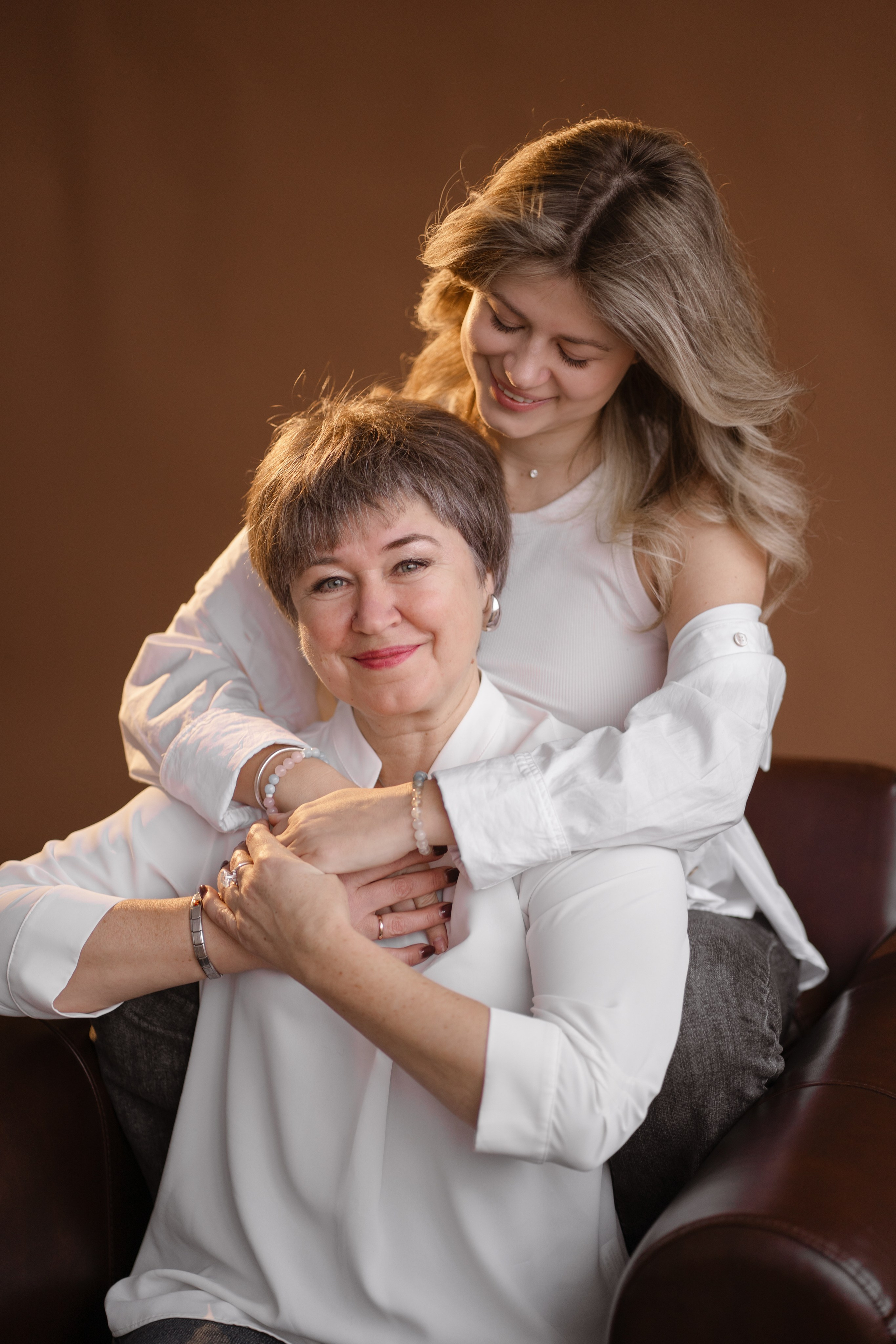 Мама с дочками. Семейный фотограф, фотосессия беременности в Новосибирске Кристина Киб