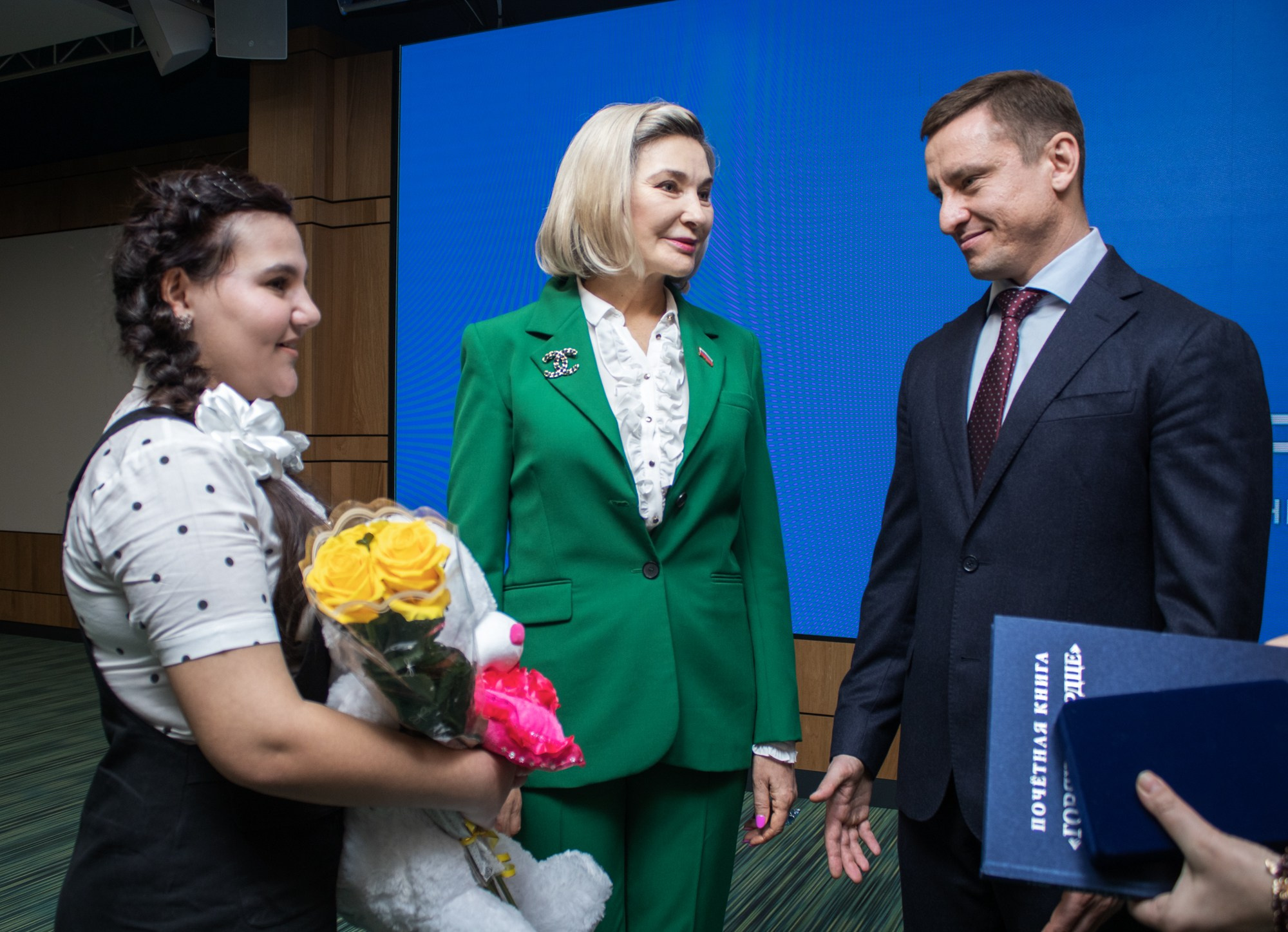 Награждение волонтёров в Краснодаре. Репортажный, промышленный и маркетплейс-фотограф Дмитрий Чернат