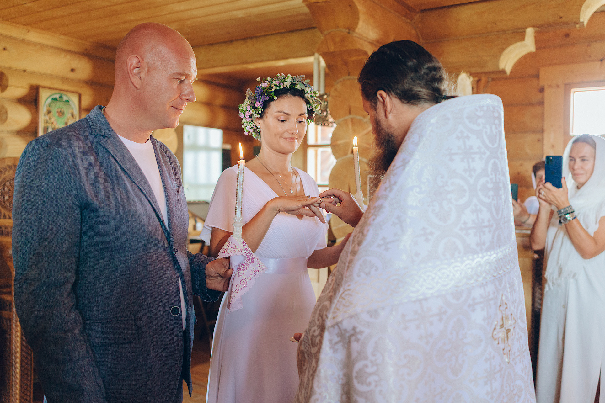 Венчание Андрея и Ирины. Фотограф на венчание, крещение