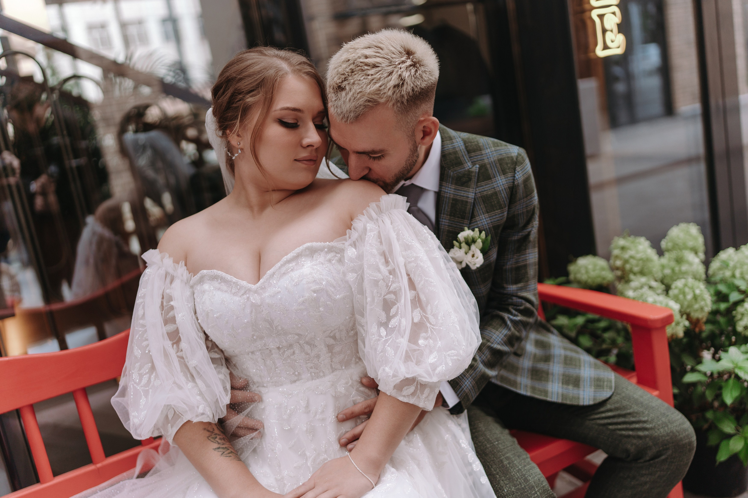 КАФЕ М5 / ХОТИМ ЕДИМ / БОГДАН НАСЫРОВ / ИЛЬНАР АХМАДУЛЛИН