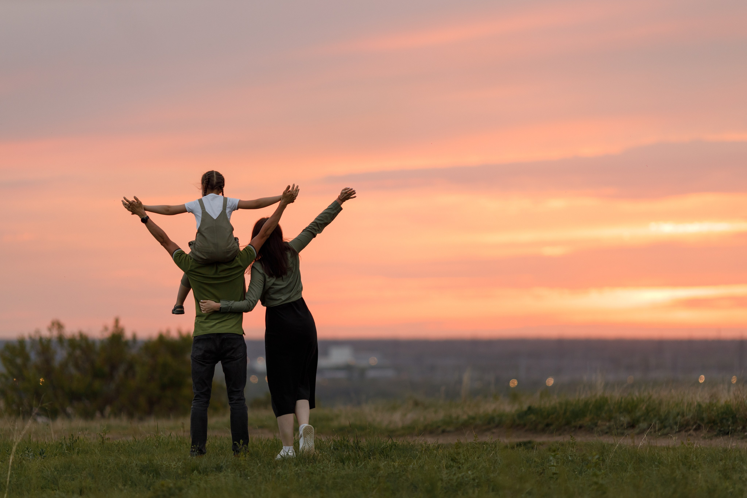 Семейная прогулка в Солнечнодольске. Свадебный и семейный фотограф в Ставрополе Попова Дарья
