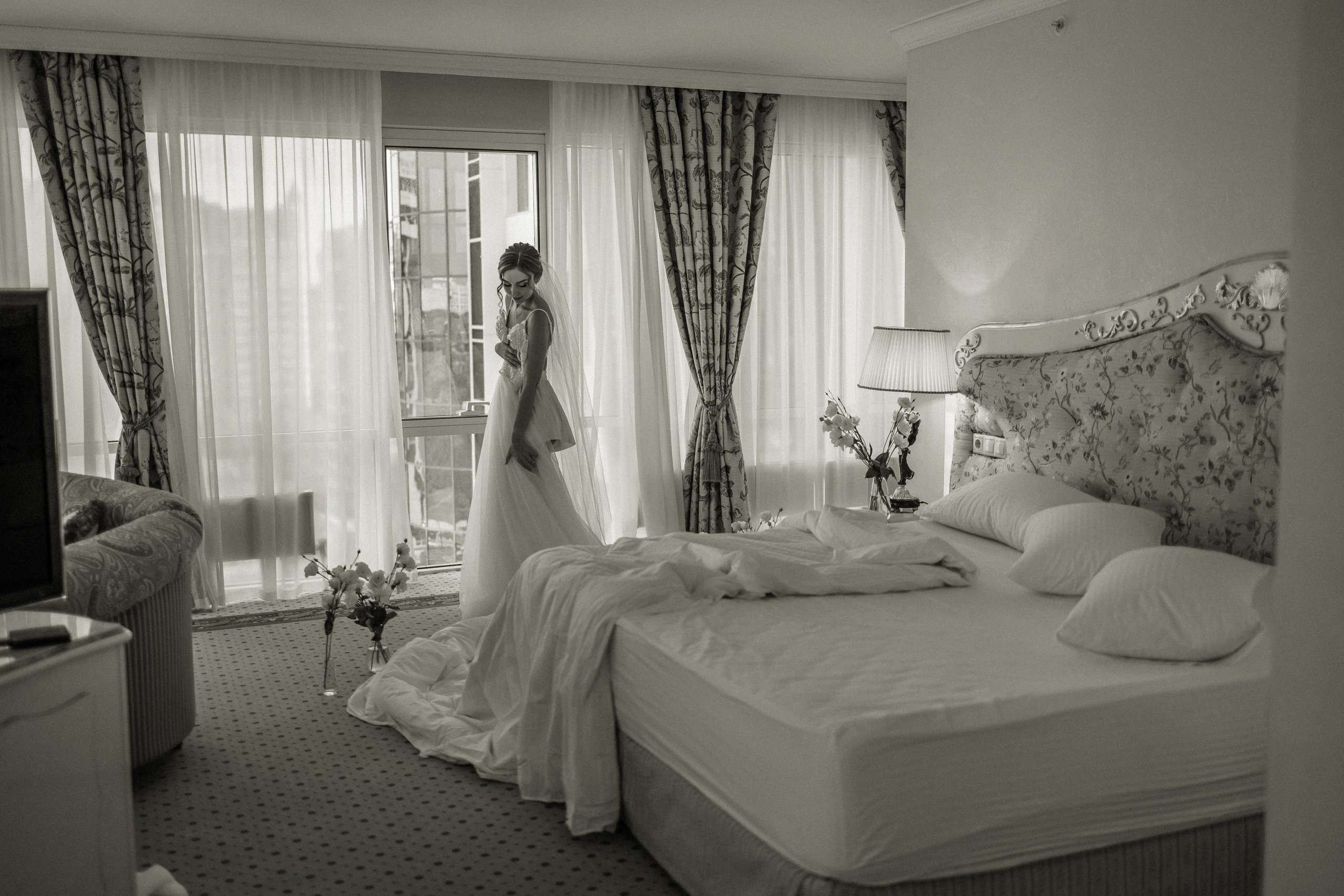 Свадебная прогулка Екатерины и Евгения. Свадебная фотография. Арина Рубах