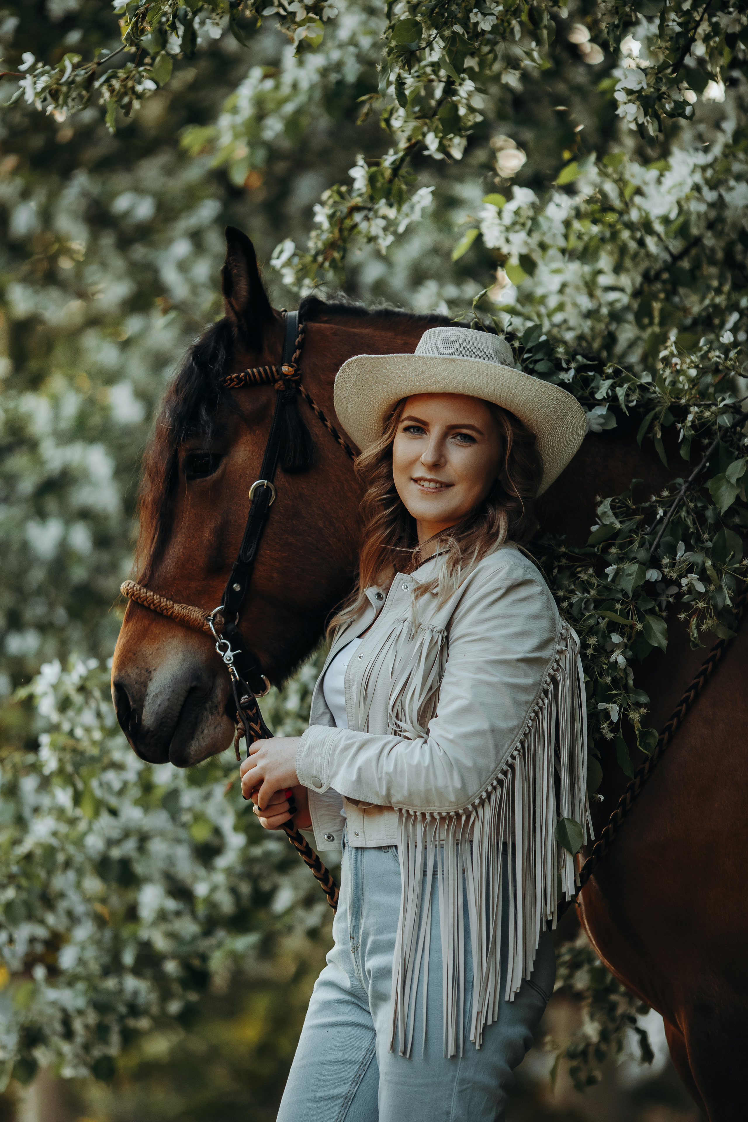 Куртка в вестерн стиле с бахромой, размер до 46. Шляпа. 