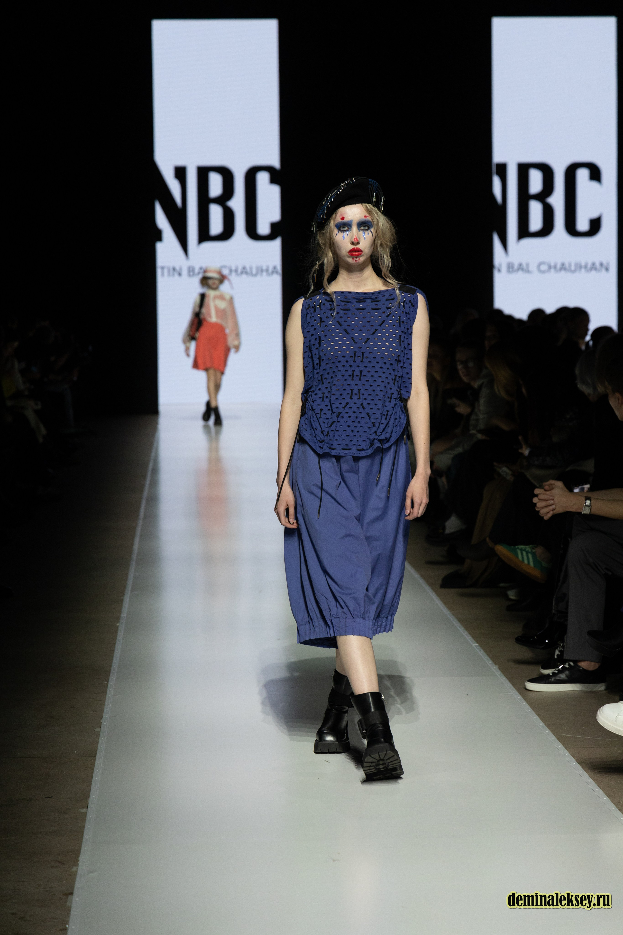 Московская неделя моды 2024 9 октября дизайнер NITIN BAL CHAHUAN presented by Fashion Design Council of India. Репортажный, семейный и студийный фотограф в Москве Демин Алексей