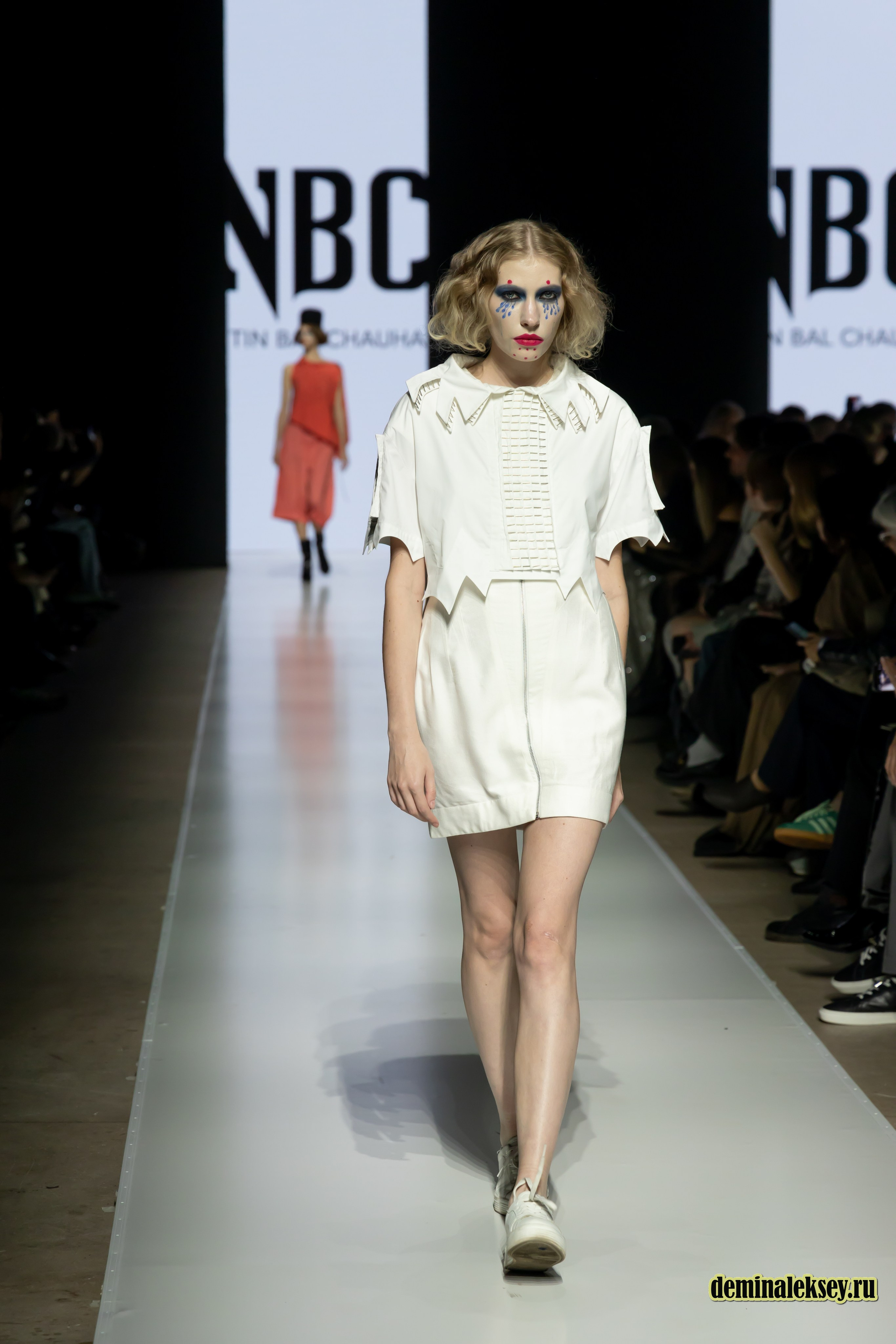 Московская неделя моды 2024 9 октября дизайнер NITIN BAL CHAHUAN presented by Fashion Design Council of India. Репортажный, семейный и студийный фотограф в Москве Демин Алексей