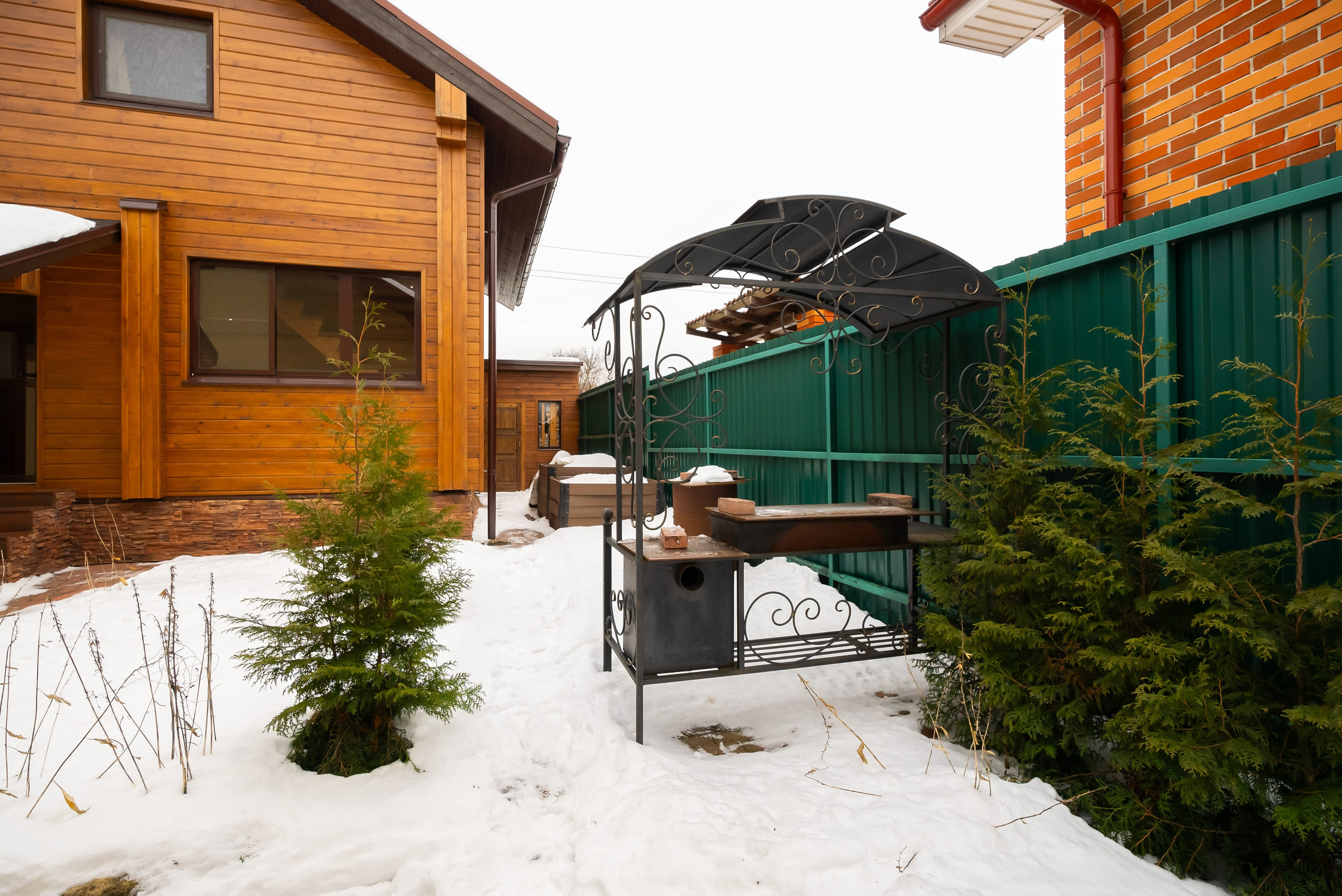 ДОМ п. АДМИРАЛ. Фото и видео-съемка Андраник Хачатурян