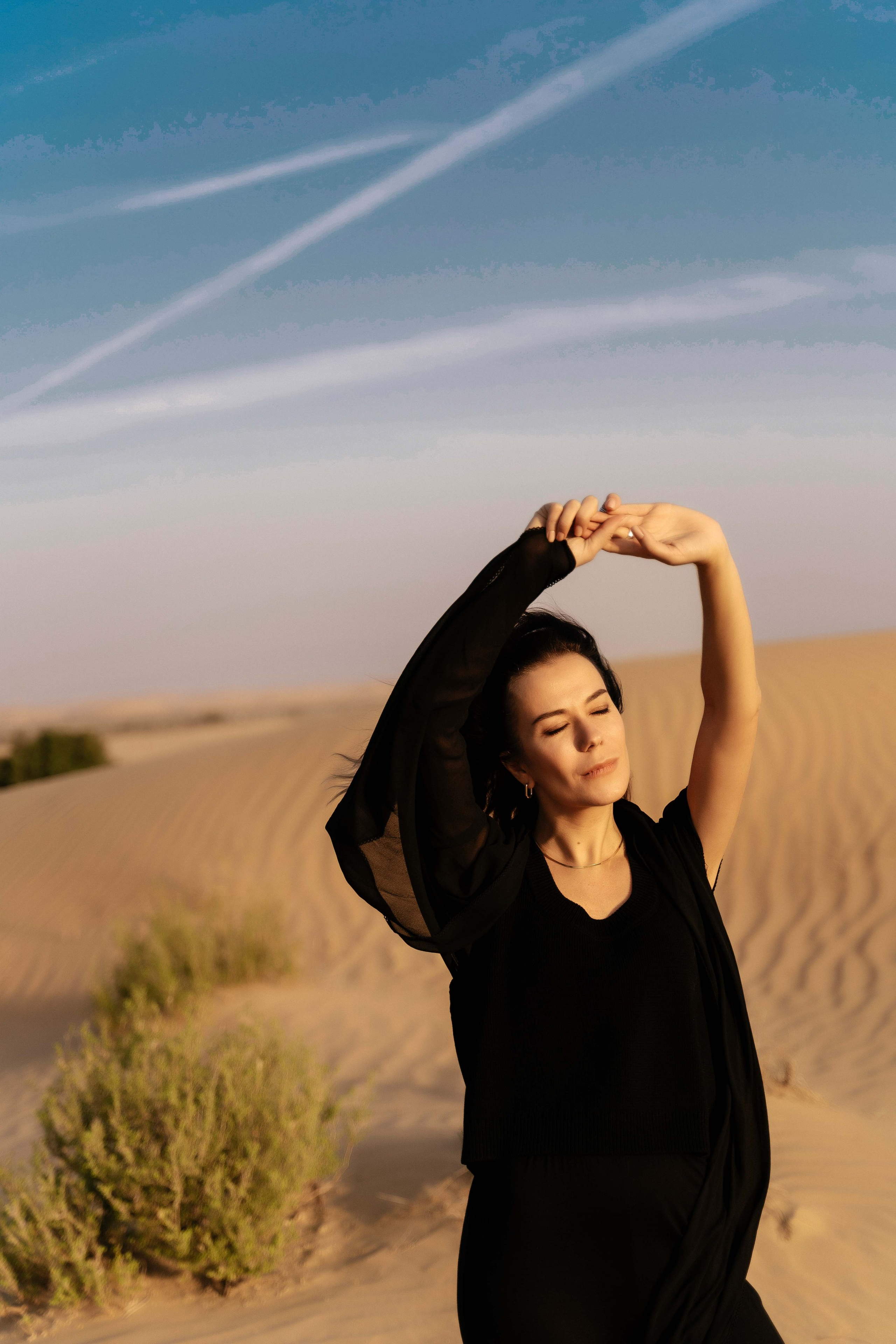 Наташа в пустыне 22 год. Фотограф и видеограф в Москве и Абу Даби Мария Кулагина