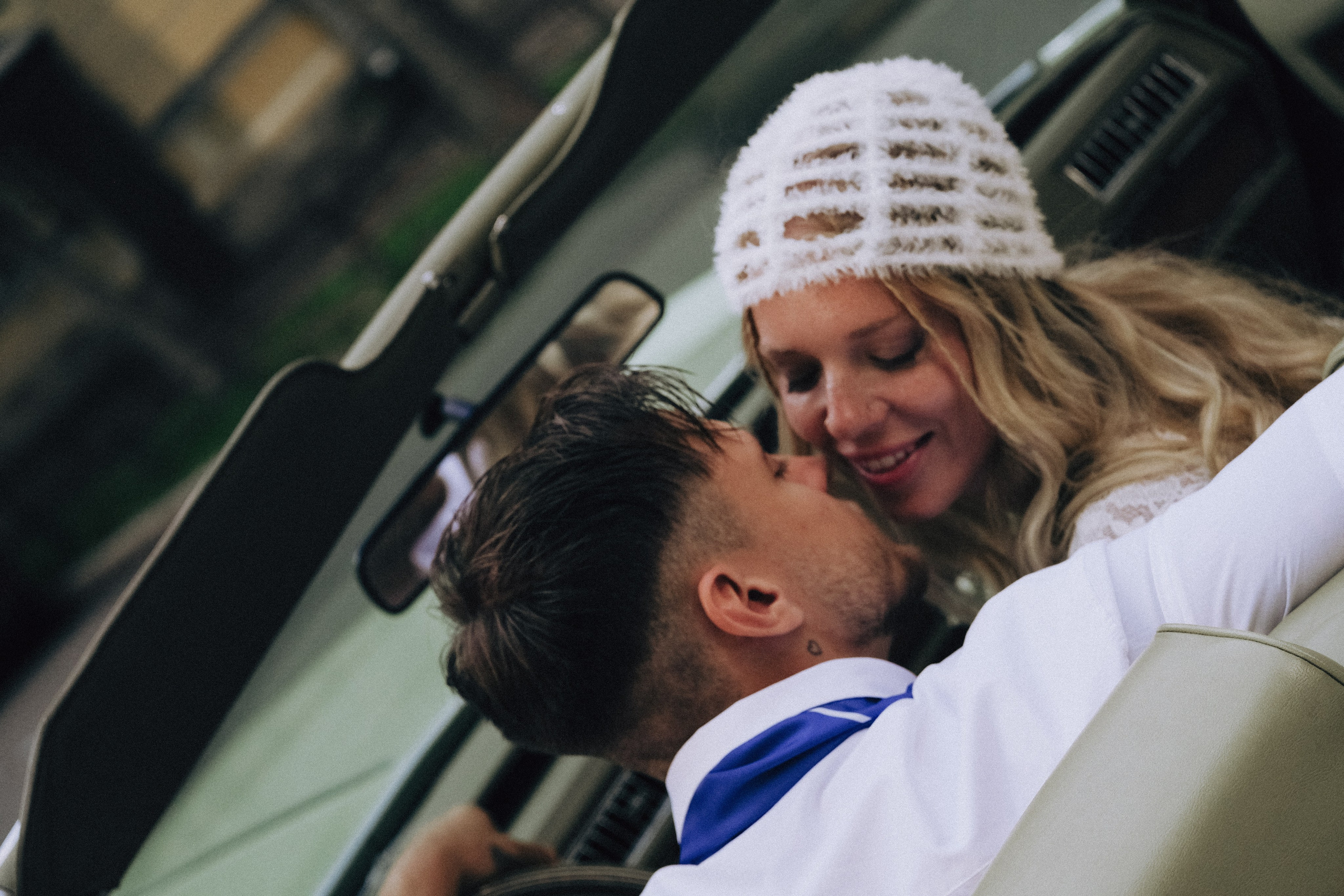 СВАДЕБНАЯ СЬЕМКА С КАБРИОЛЕТОМ В САНТК-ПЕТЕРБУРГЕ НА ПЕТРОГРАДКЕ В ОТЕЛЕ ПАНОРАМИКА. Профессиональный фотограф, Санкт-Петербург — Виктория Богомолова