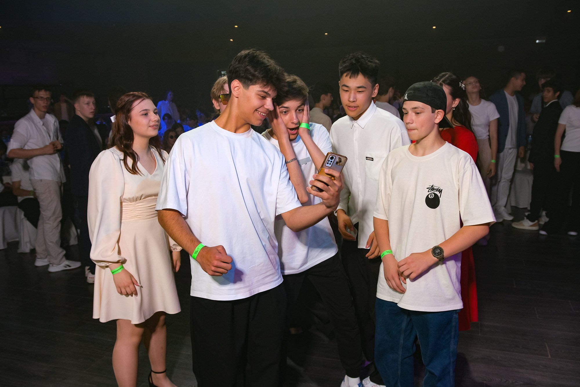 Выпускной альбом. Фото и видеосъемка