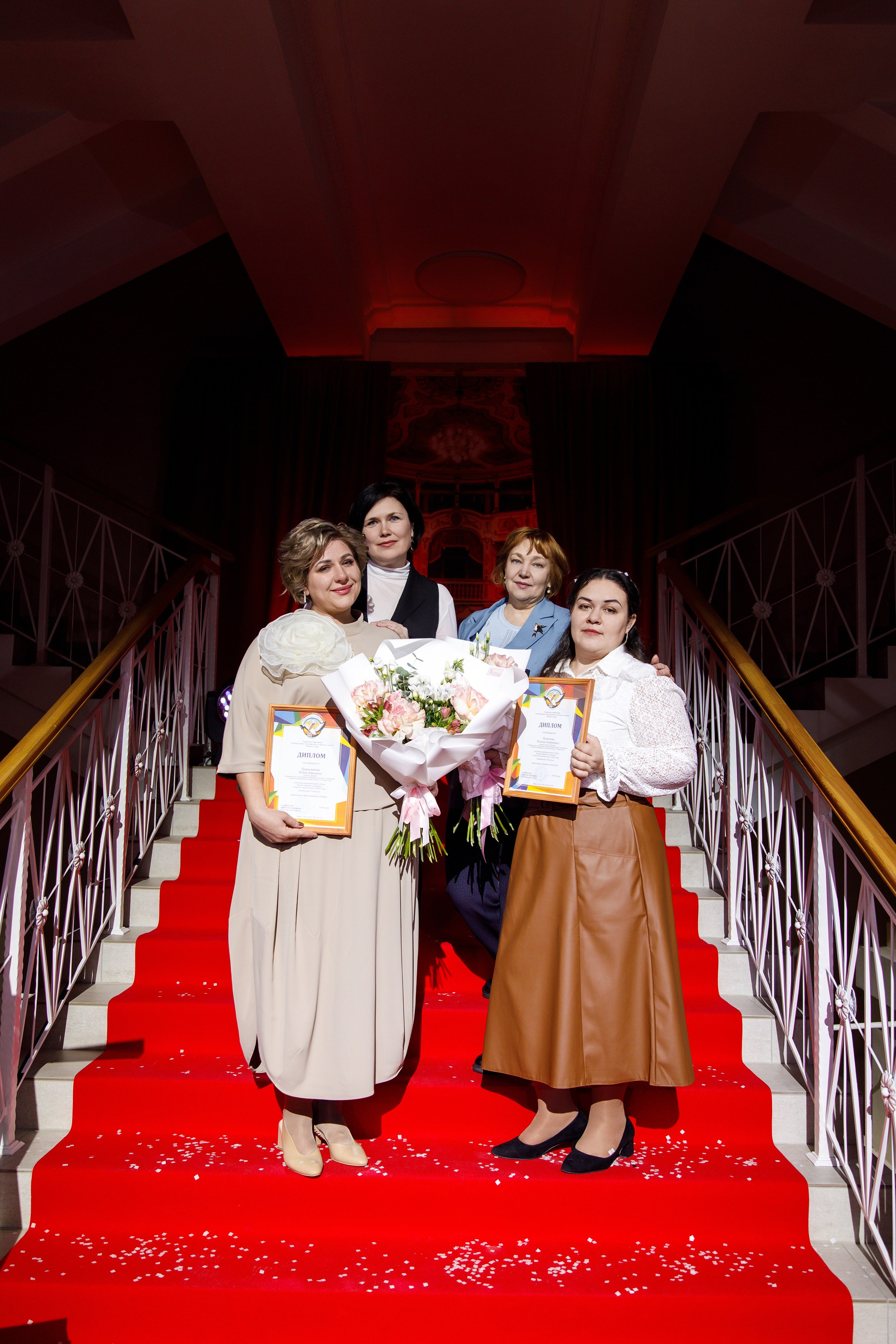 Награждение победителя конкурса «Учитель Года» г. Горнозаводск. Фотограф Дмитрий Молчанов | Фотограф Пермь | Фотограф