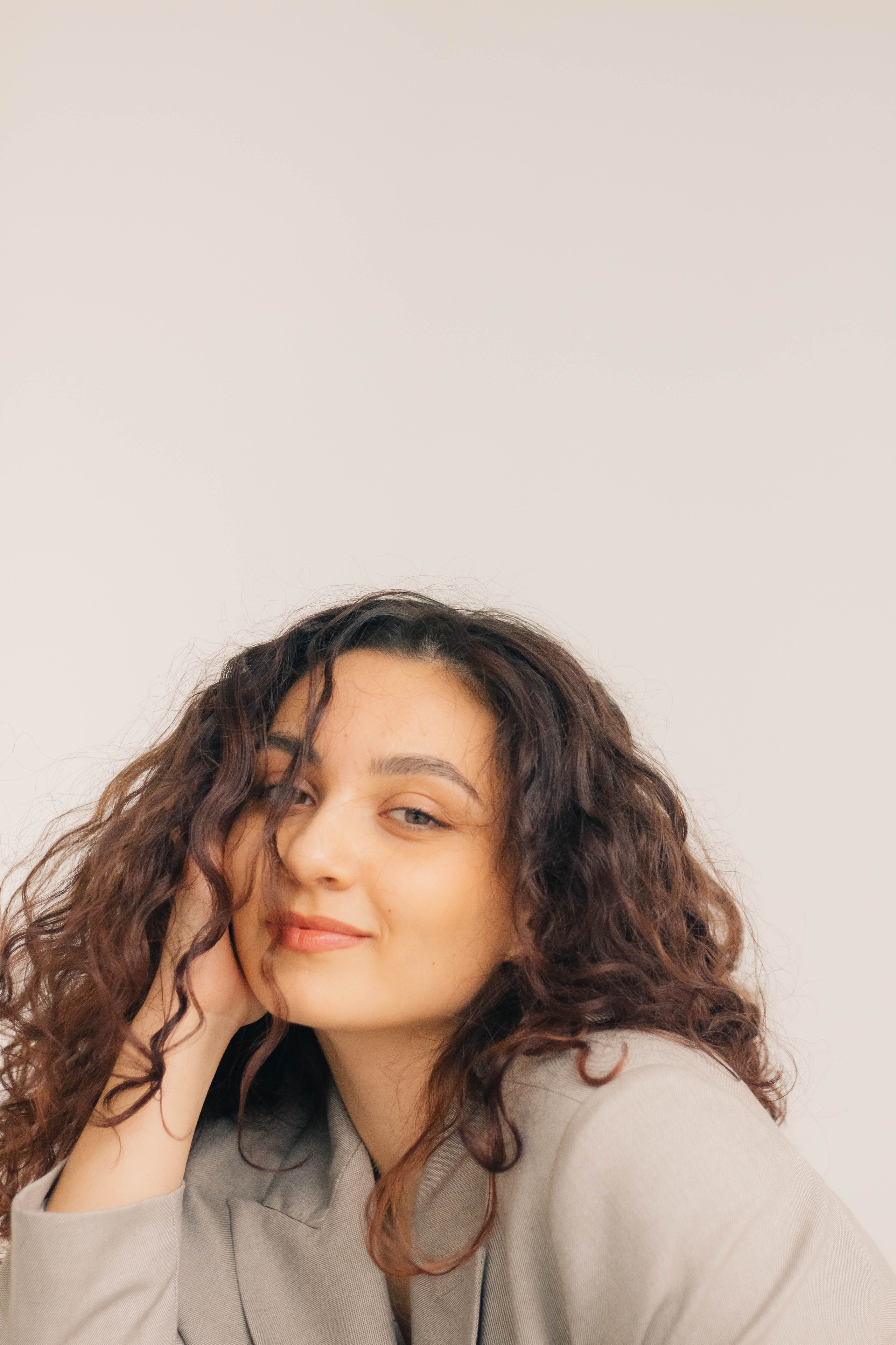 Ира. Главная