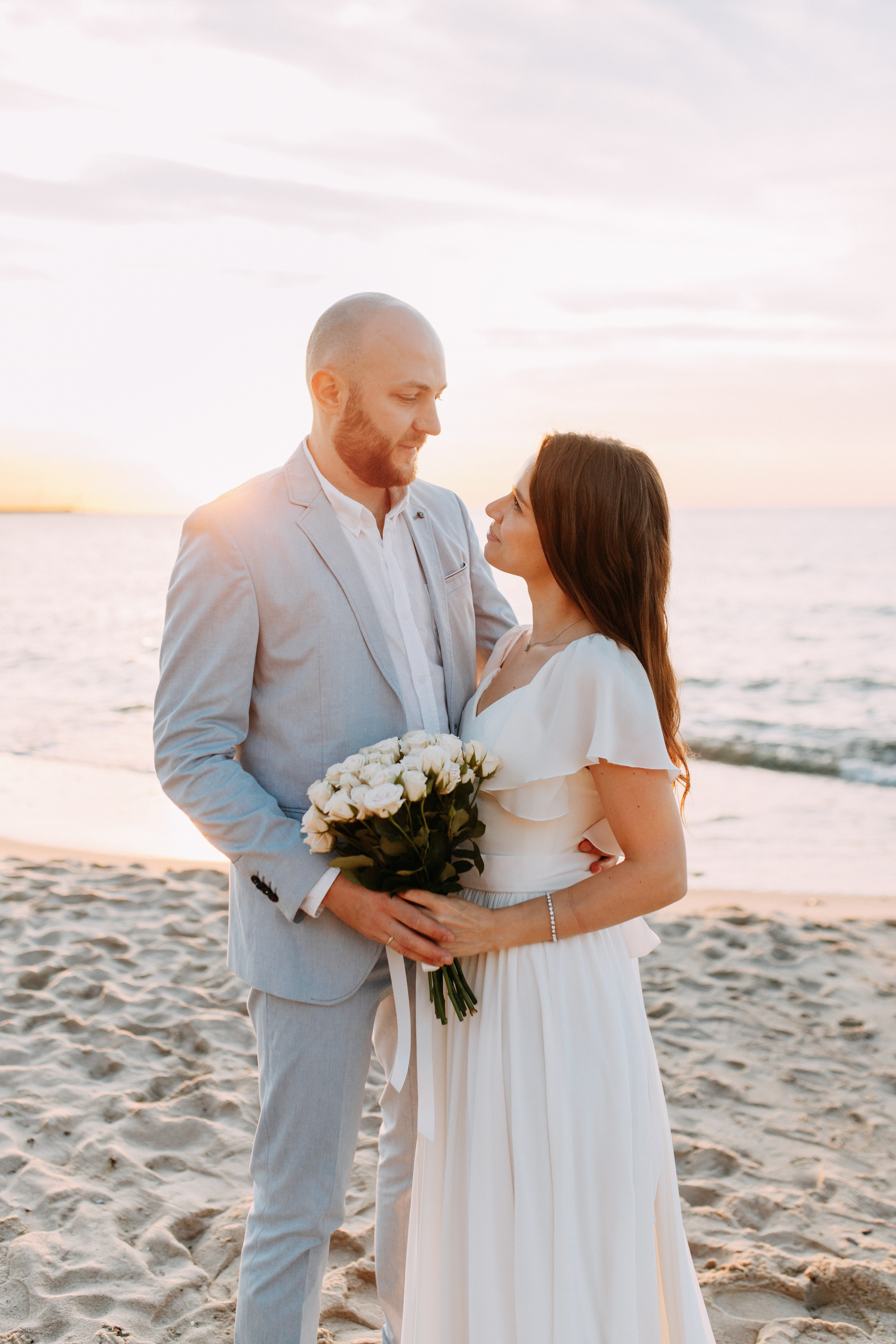 Свадебная фотосессия на море. Фотограф в Калининграде Екатерина Осинцева