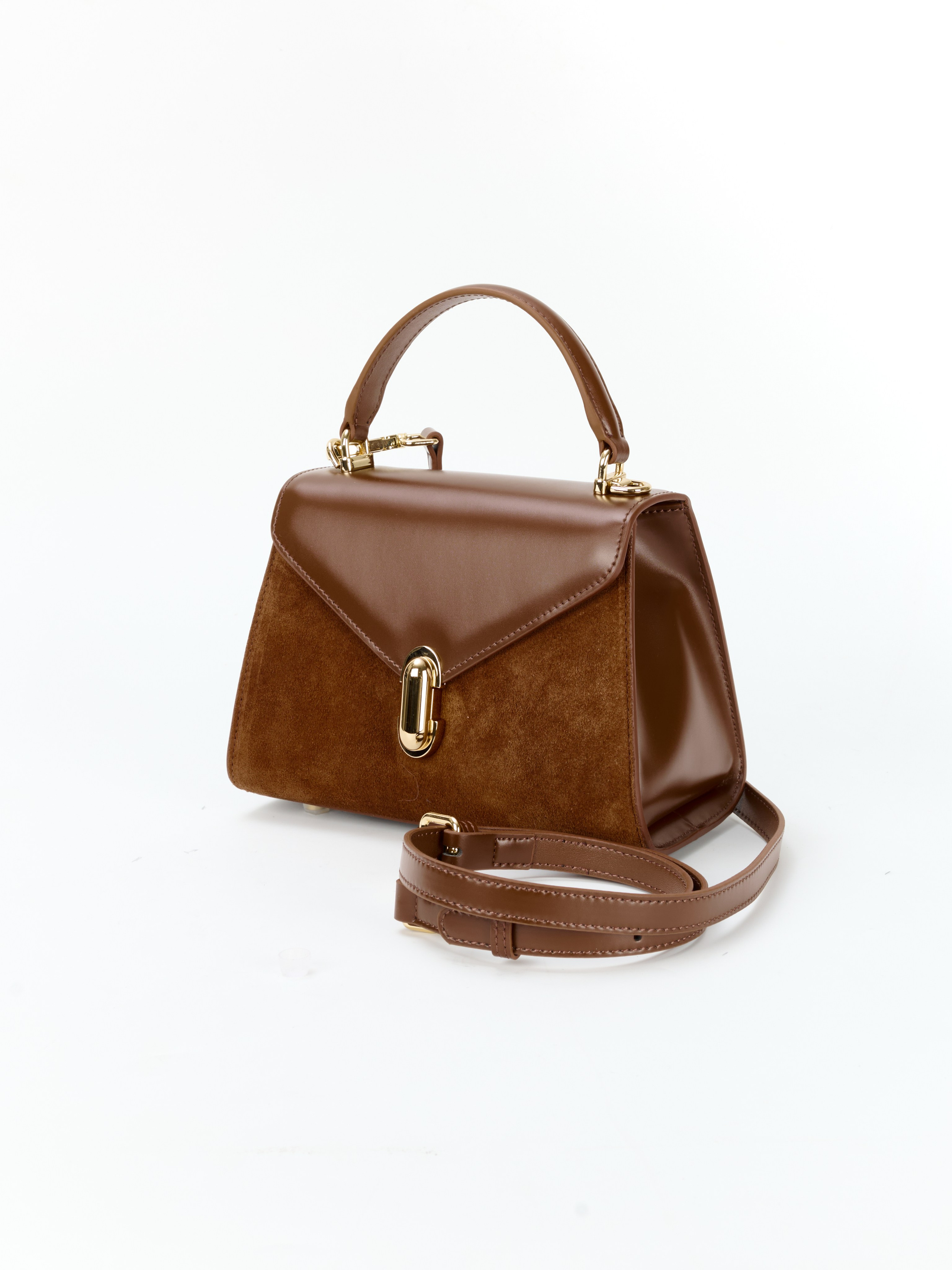 Обувь и сумки предметная съемка. Фотограф Москва