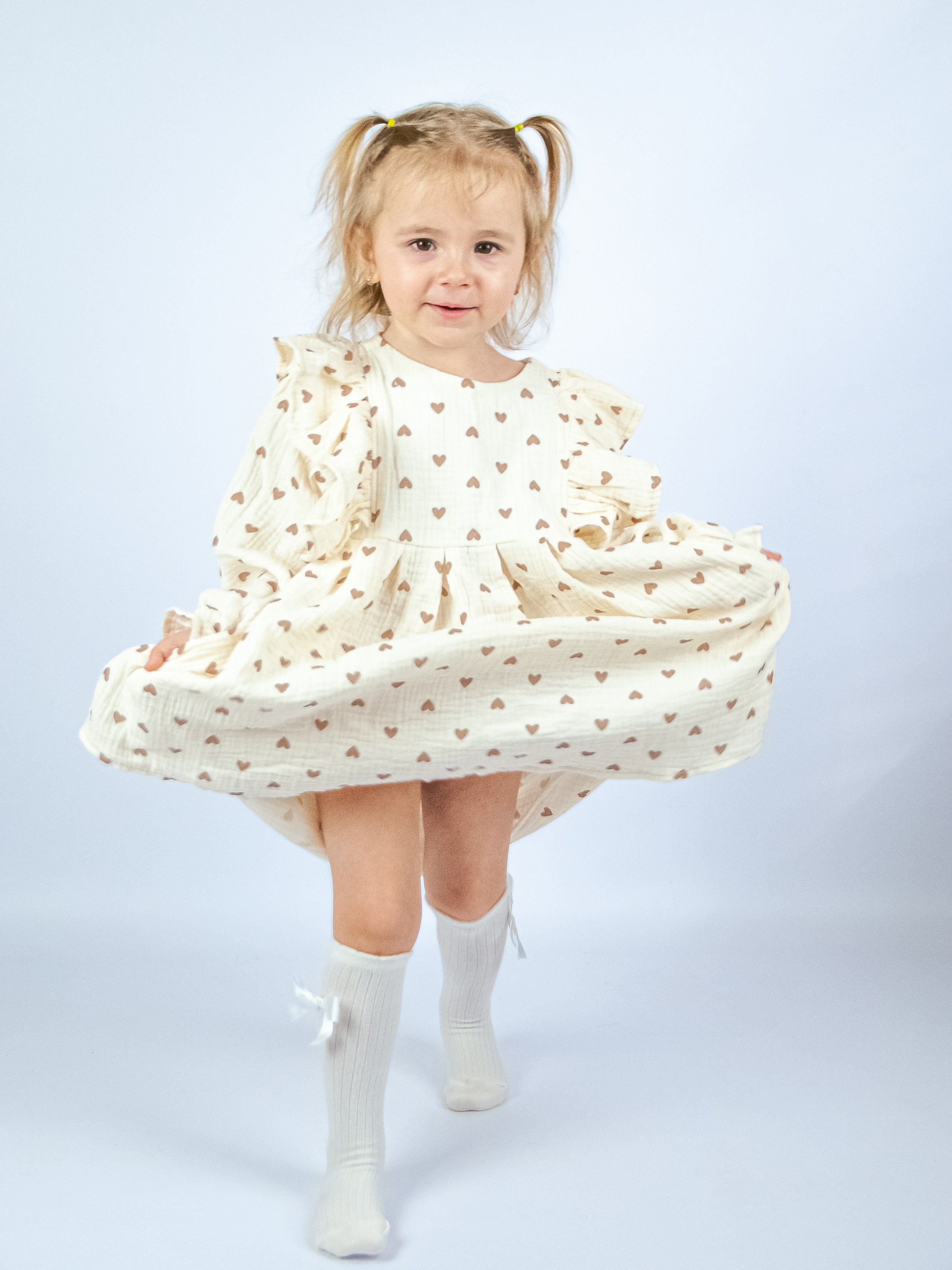 Фото на моделях. Предметный фотограф для маркетплейсов в Раменском