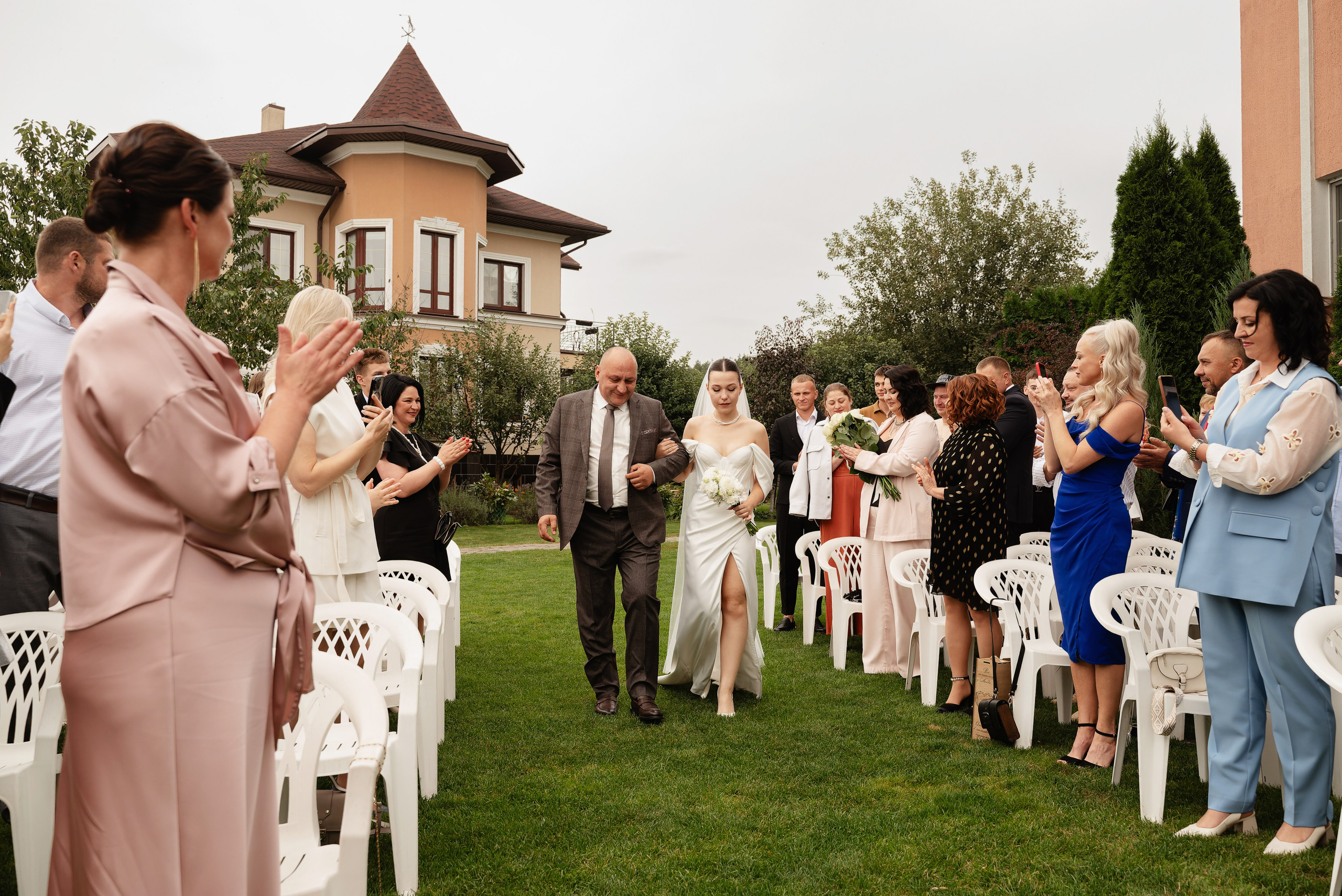 Свадебная серия фотографий. Репортажный и свадебный фотограф в Минске Шамко Анатолий