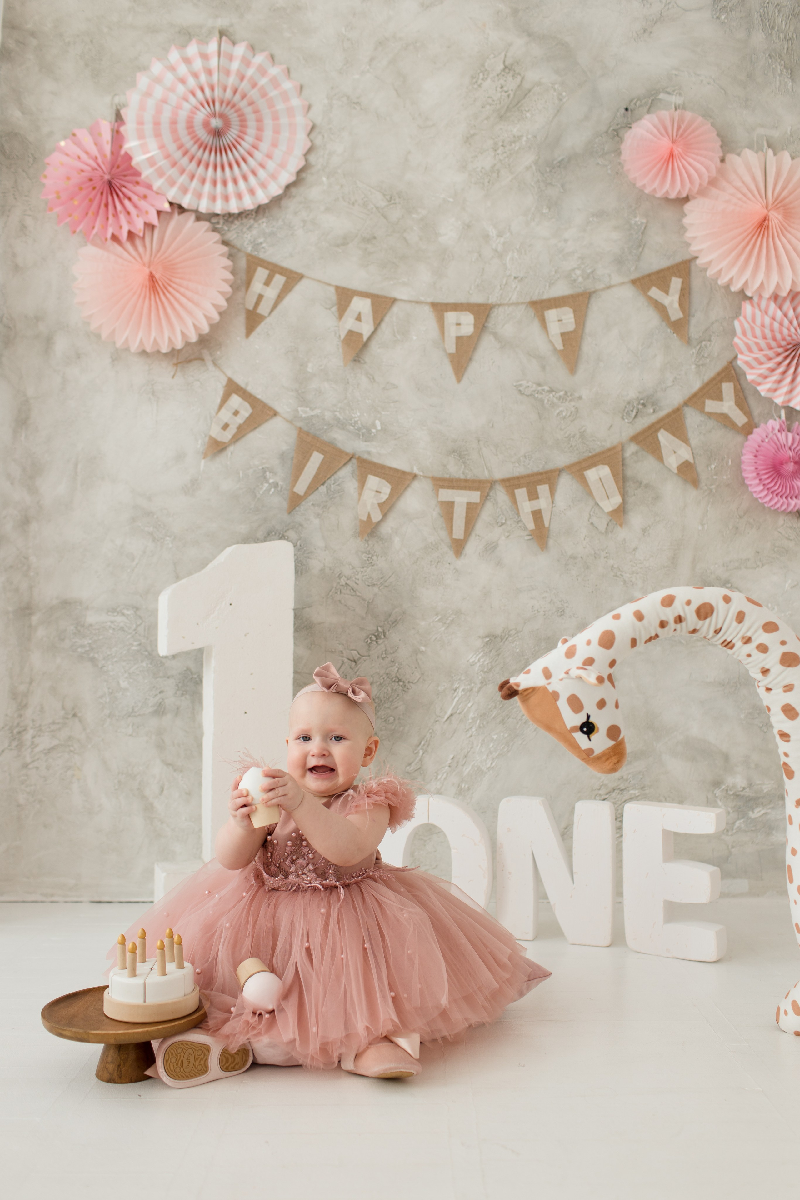 Годик стандарт. Newborn Фотограф в Твери