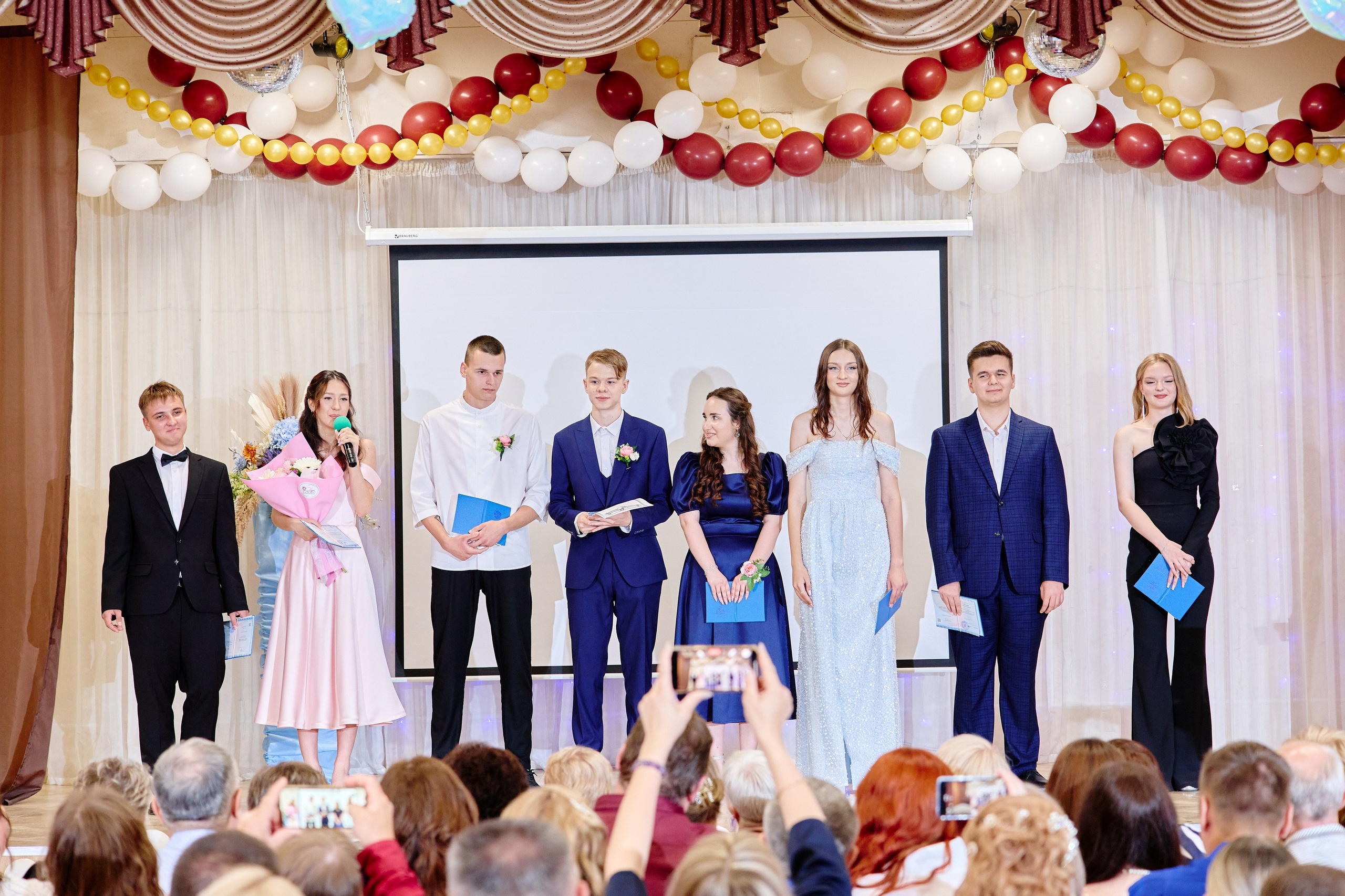 Выпускной 35 Сош. Фотограф Выпускные альбомы Таганрог Сергей Коробченко