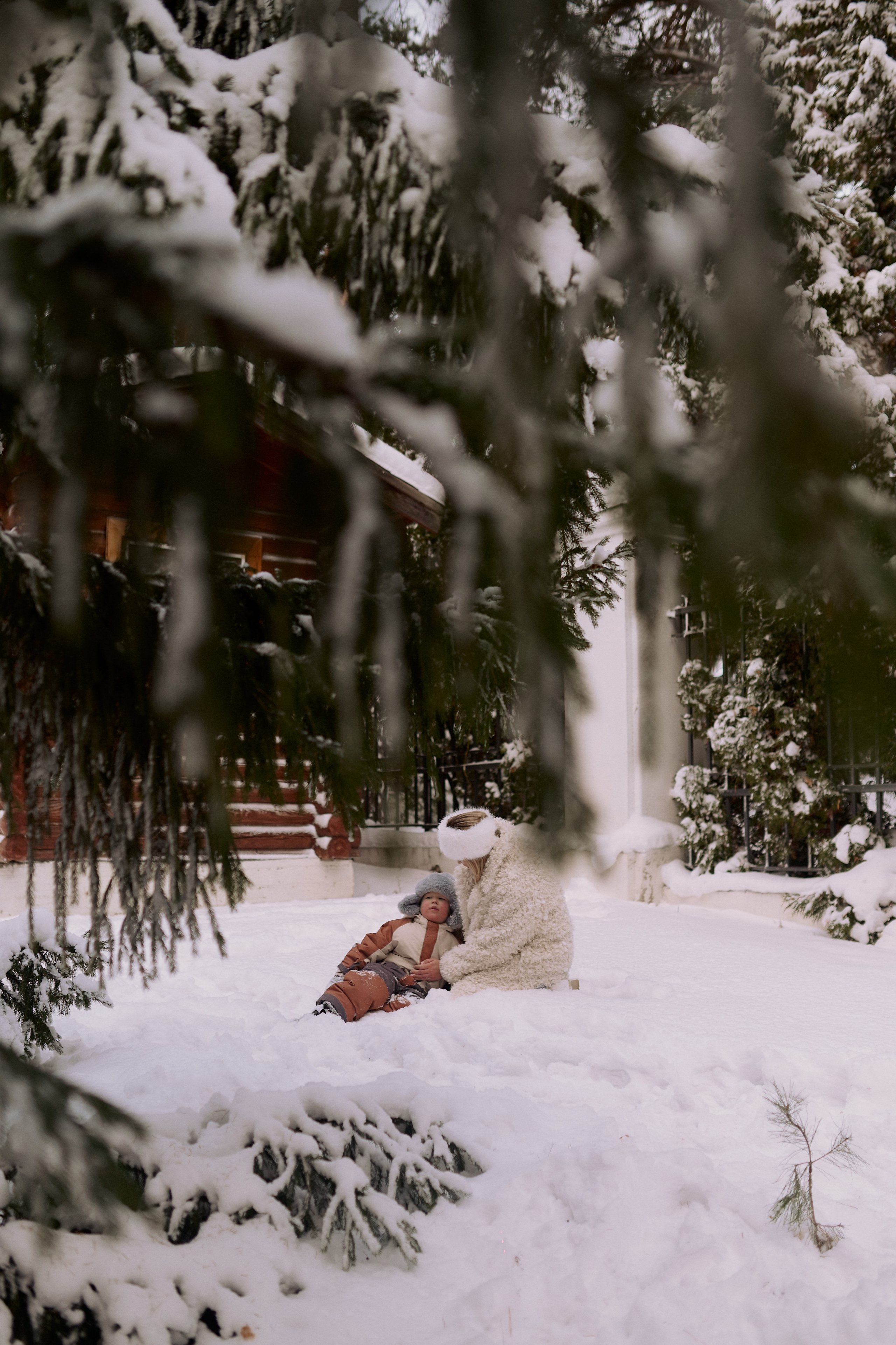 Паша, Света и Марк на зимней прогулке. Семейный и свадебный lifestyle-фотограф в Москве Мария Петрова