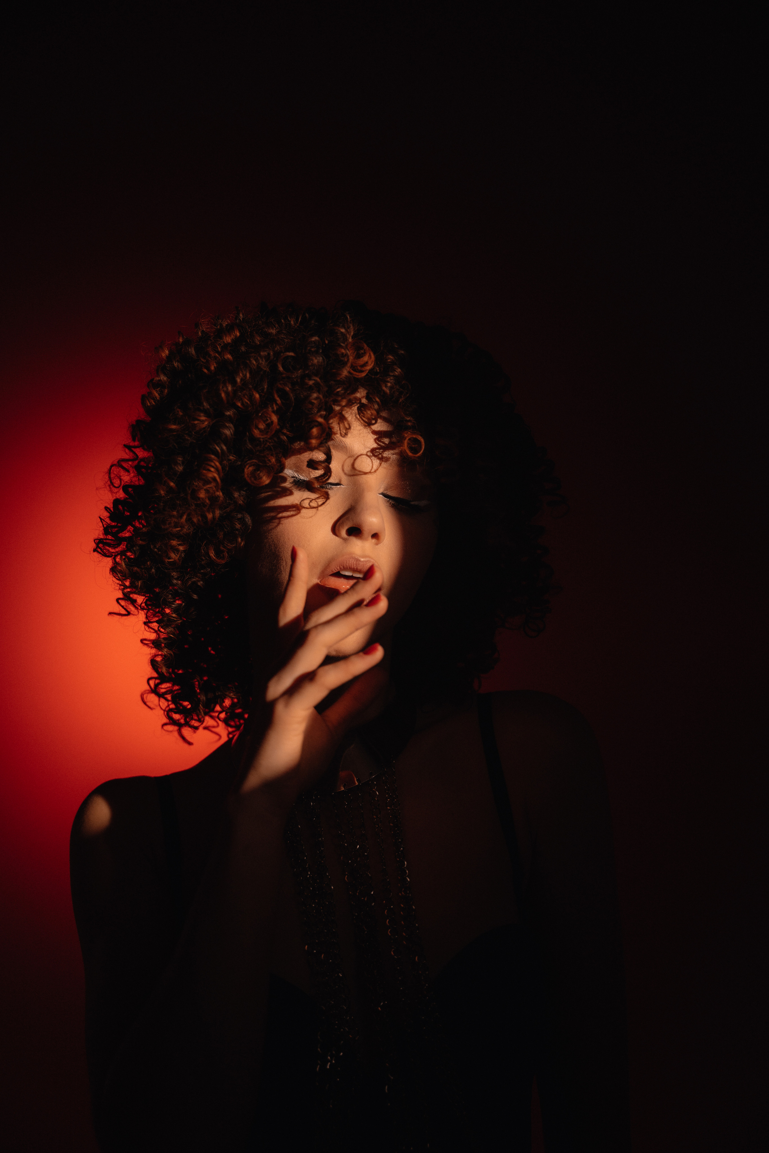 Ната. VISUAL ARTIST · KRONGAUZ ANASTASIA