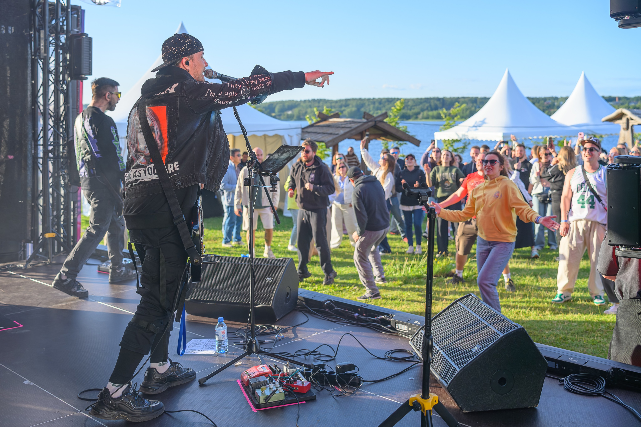 Репортажный фотограф на Концерты. г.Москва, от 5000р/час. Интерьерный & Репортажный фотограф Озеров Денис, г. Москва