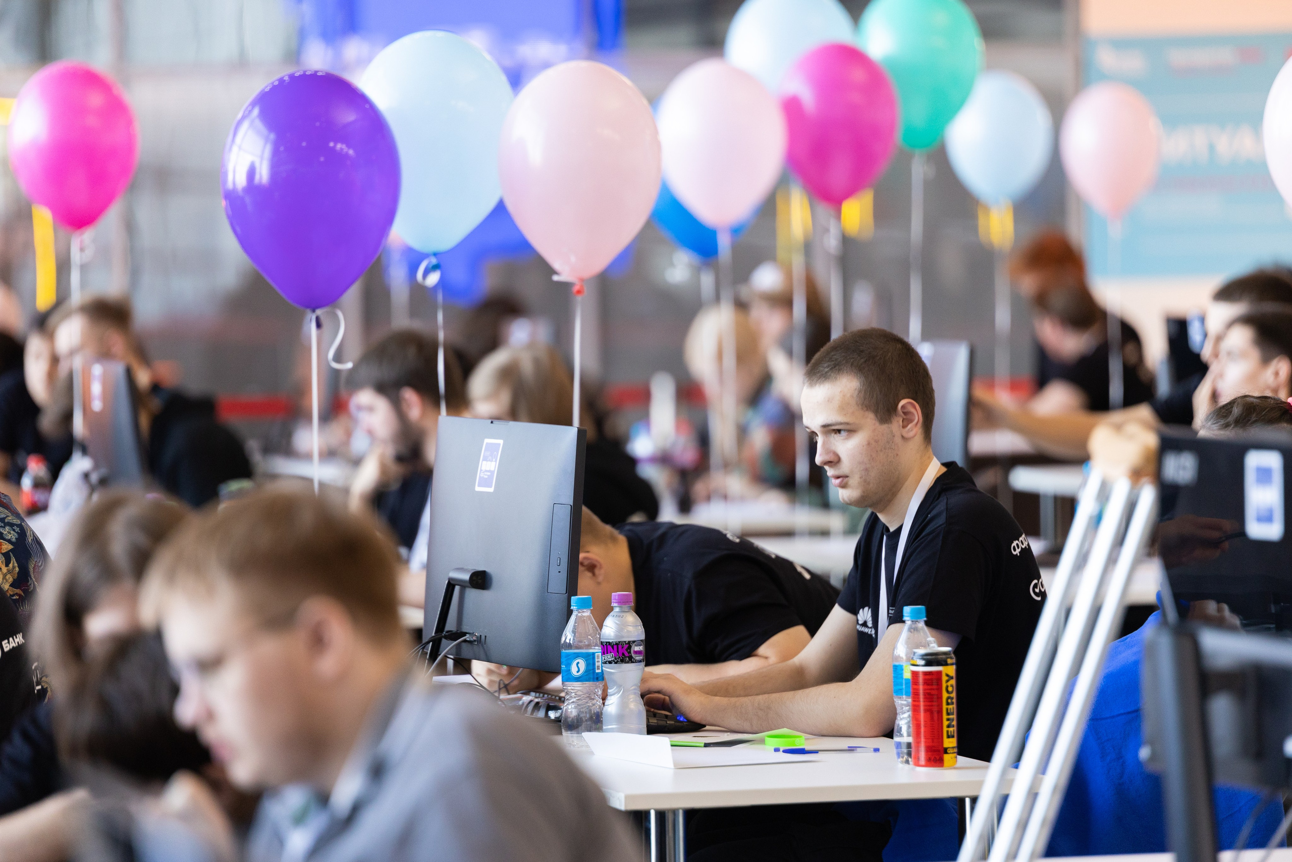 ICPC 2025 / Спортивное программирование. Олег Катакинов| Репортажный фотограф в городе у моря (Владивосток)