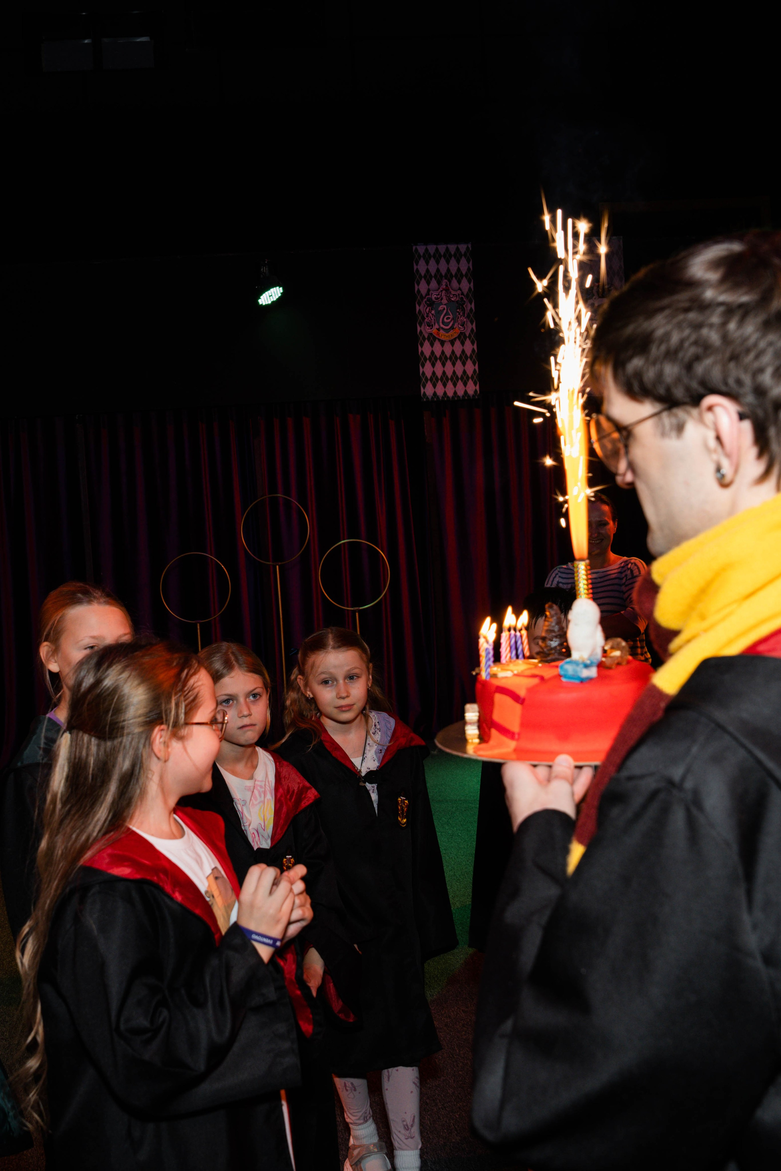 В гостях у Гарри Поттера. Крамер Юлиана детский и семейный фотограф