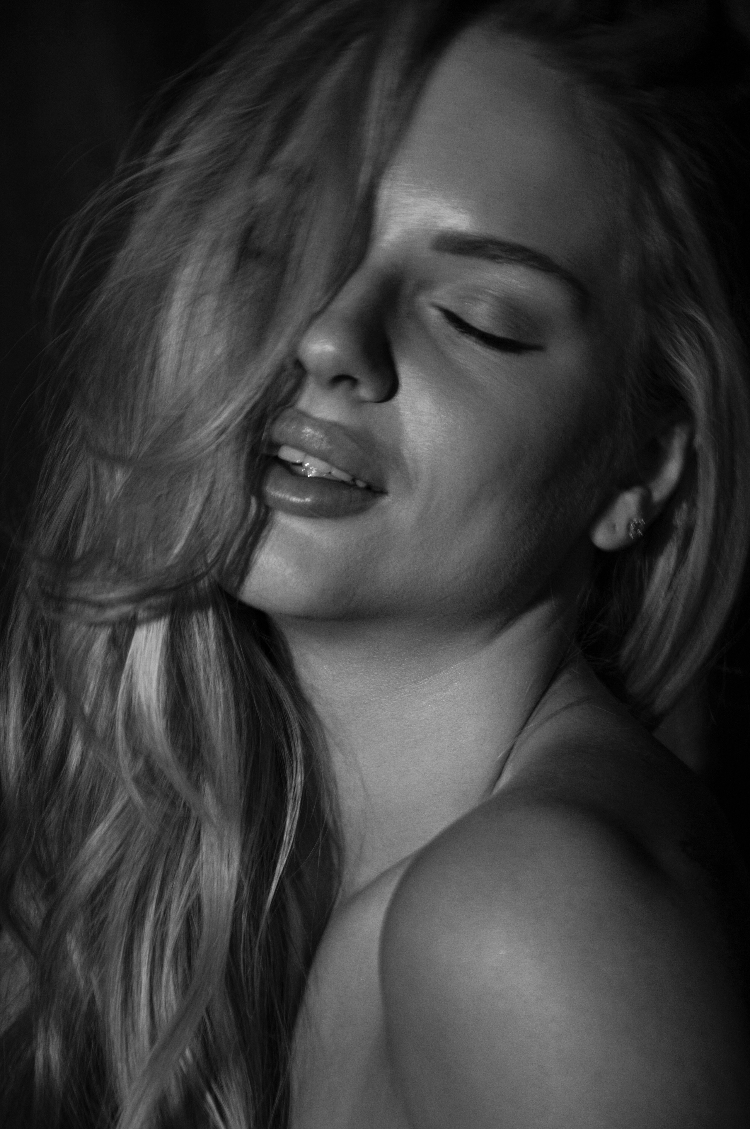 Женская фотосессия в студии Хабаровск