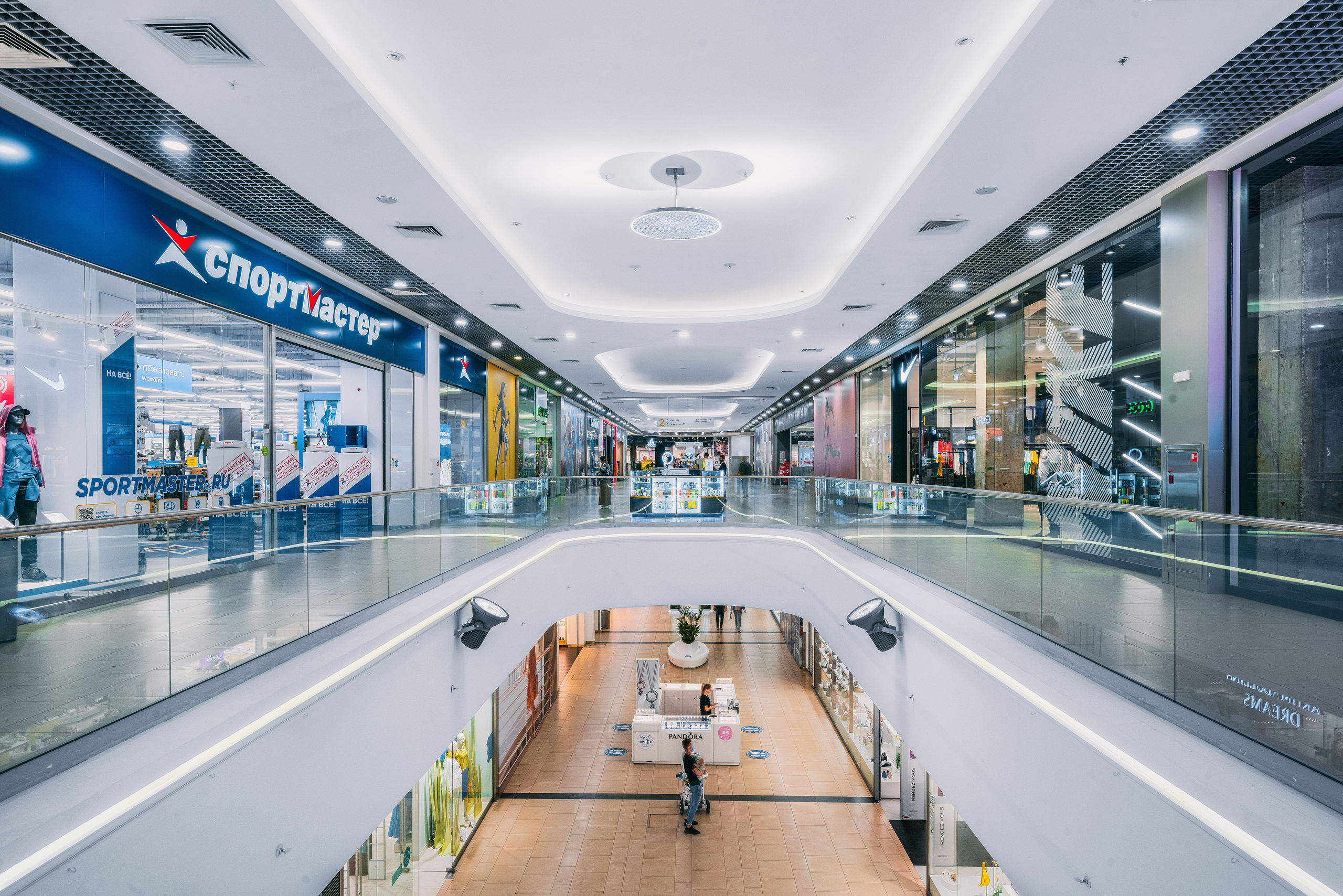 Галерея Краснодар. Создаю контент для бизнеса- Андрей Корниенко и упаковываю компании и экспертов в Краснодаре