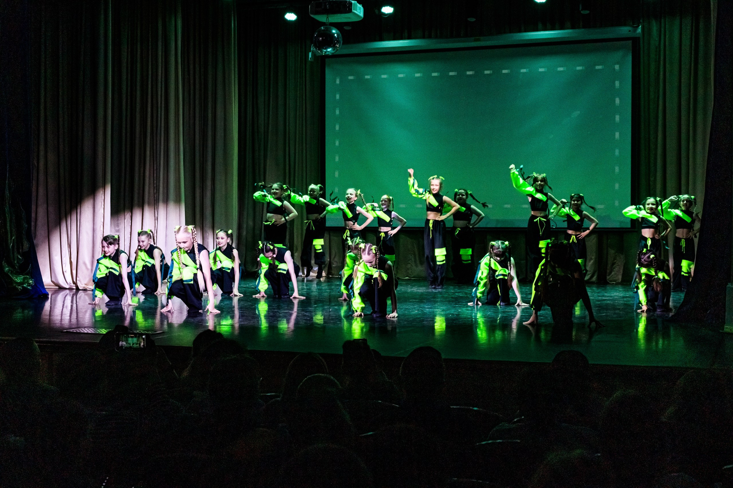 Отчётный концерт Riviera Dance. Май 2024. Фотограф — Новосибирск