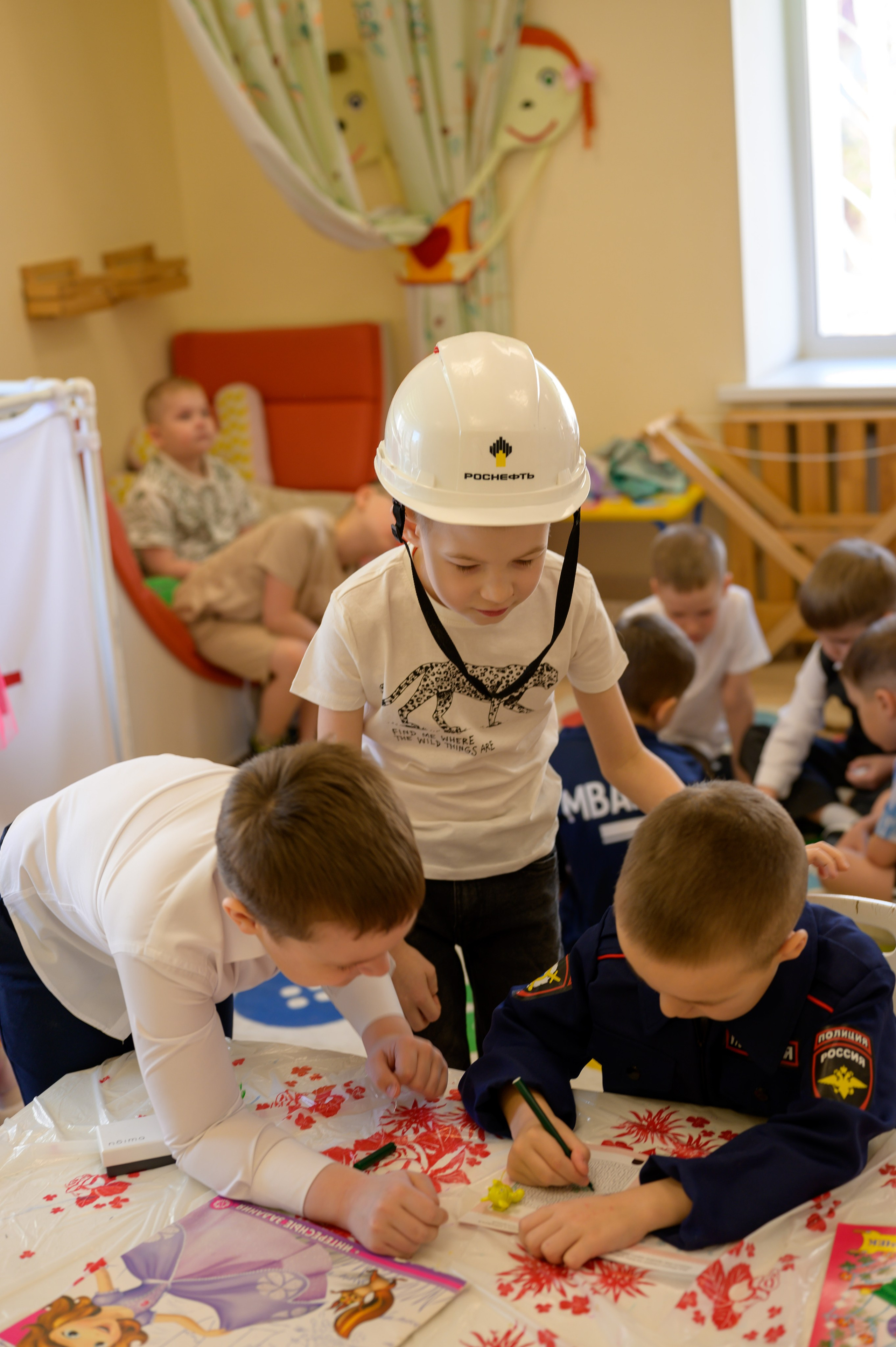 Д/с№ 3к3 группа «Фантазёры» (индивидуальный дизайн) + рисунки детей. Фотограф новорожденных, семейный детский в Тюмени Татьяна Морозова