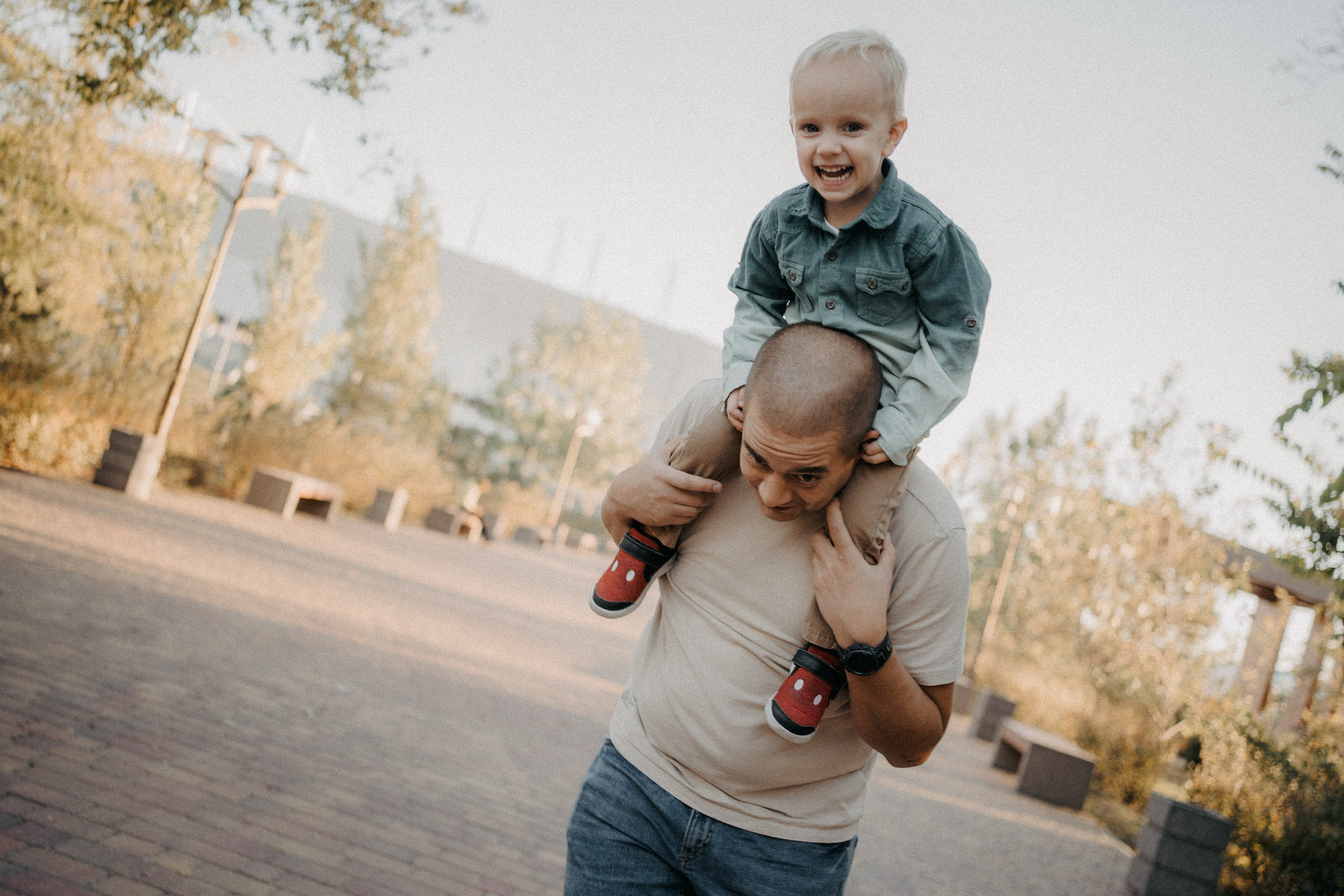 Семья Ксюши на прогулке. Семейный lifestyle фотограф в Ростове-на-Дону