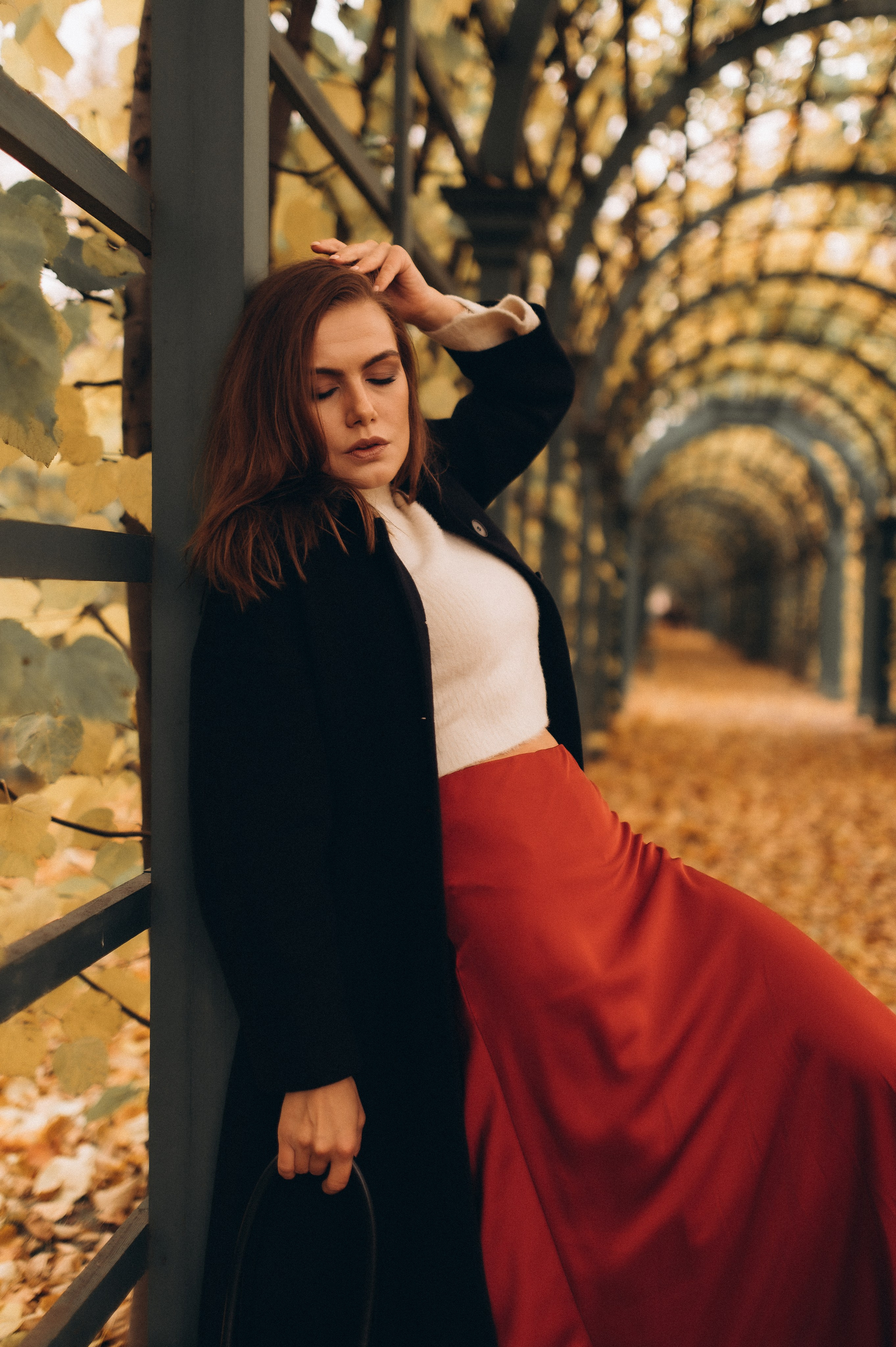 Осенняя индивидуальная фотопрогулка летний сад. Фотограф ПИТЕР СПБ Надежда Баранова