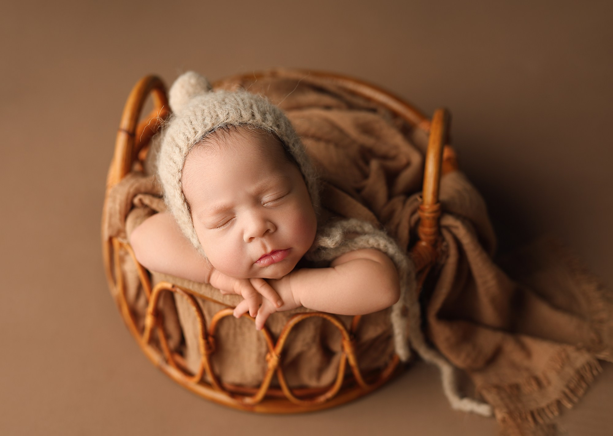 Newborn. Фотограф новорождённых в Казани Нейля Гильмутдинова ньюборн