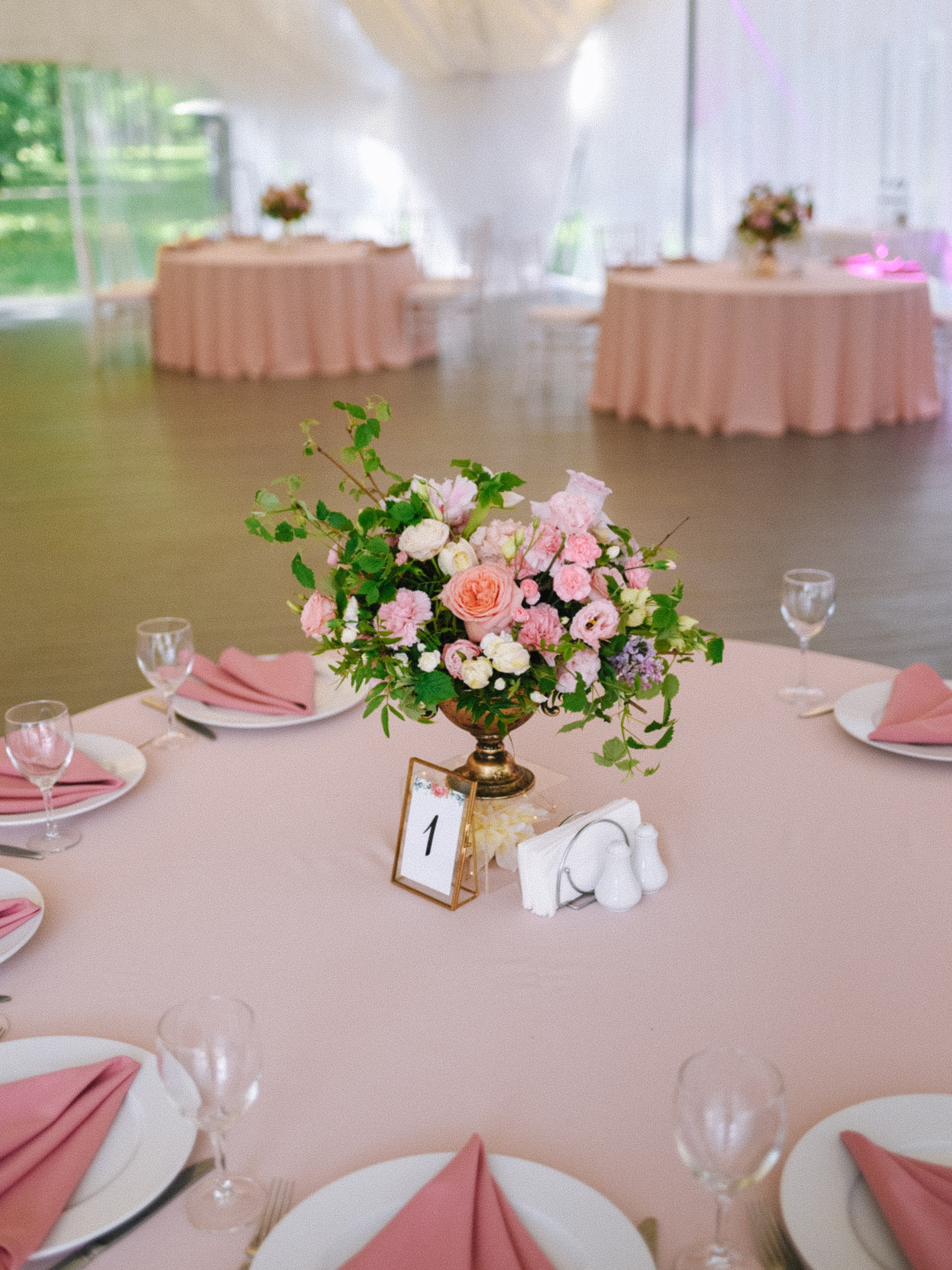 Свадьба байкеров в ресторане «Дворянское гнездо». Kirillova Studio — мастерская декора и событий Юли Кирилловой