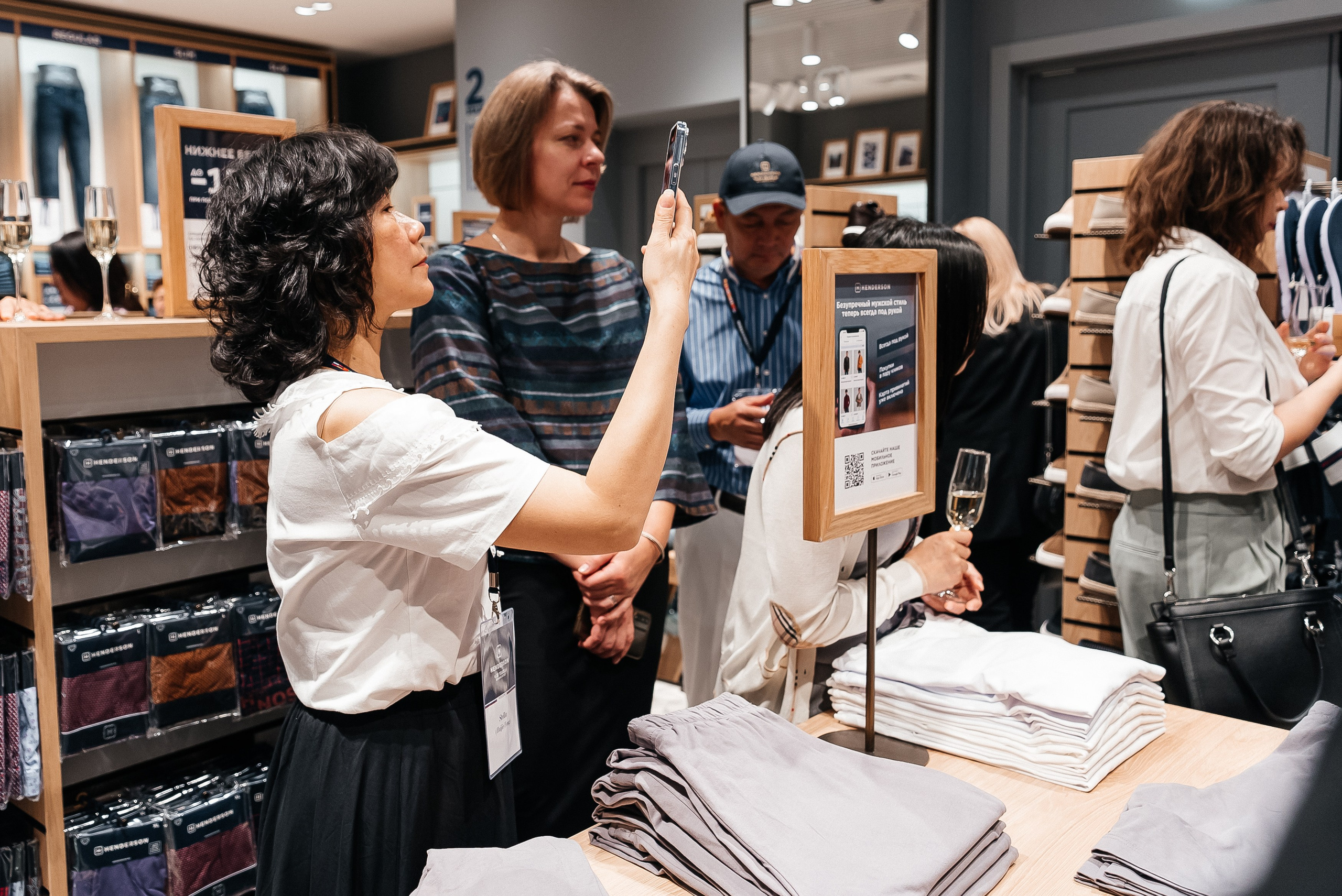 Henderson. Павел Краснов — Свадебный и репортажный фотограф в Москве