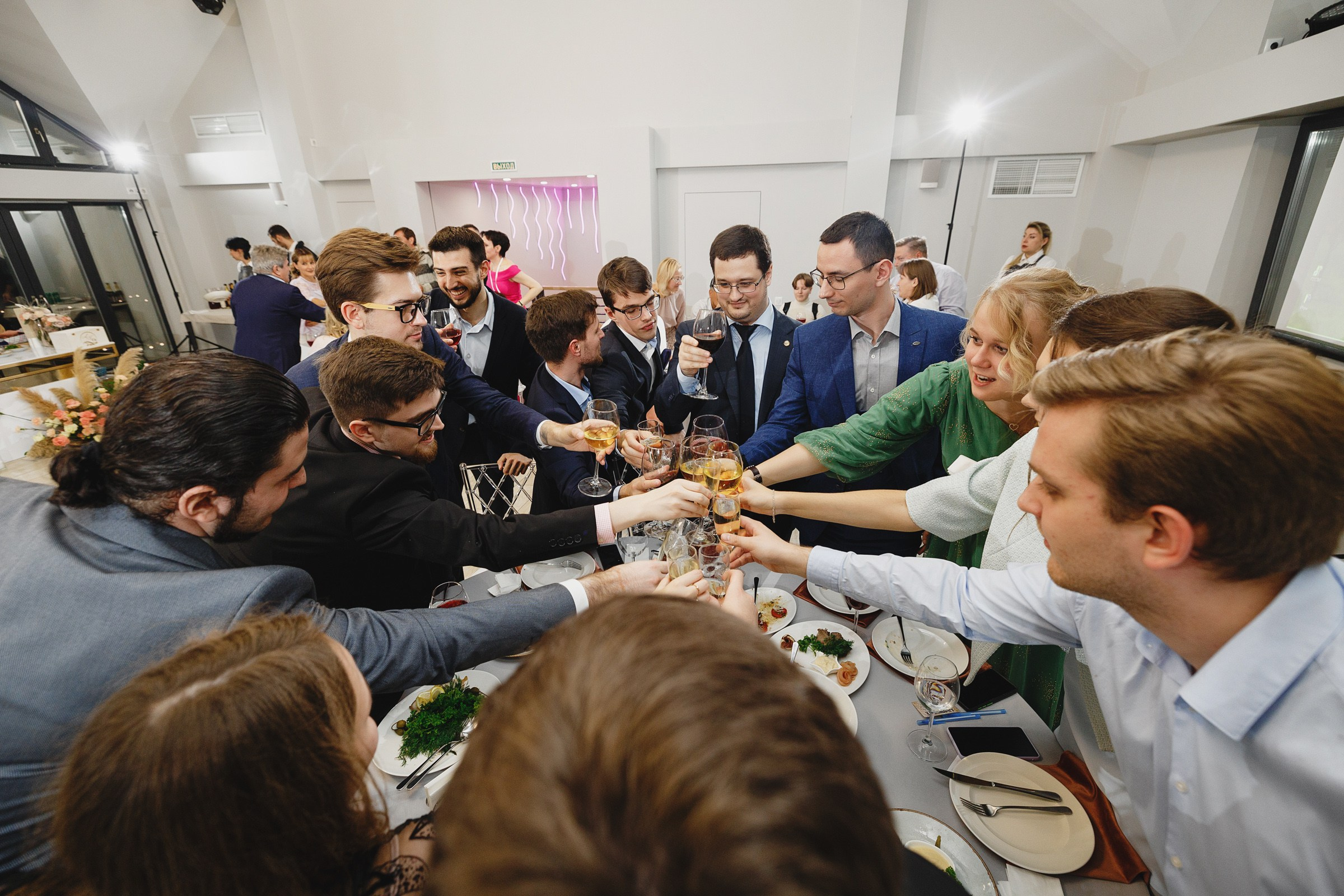 Артем и Ярослава. Свадебный фотограф и видеограф Дмитрий Горяченков