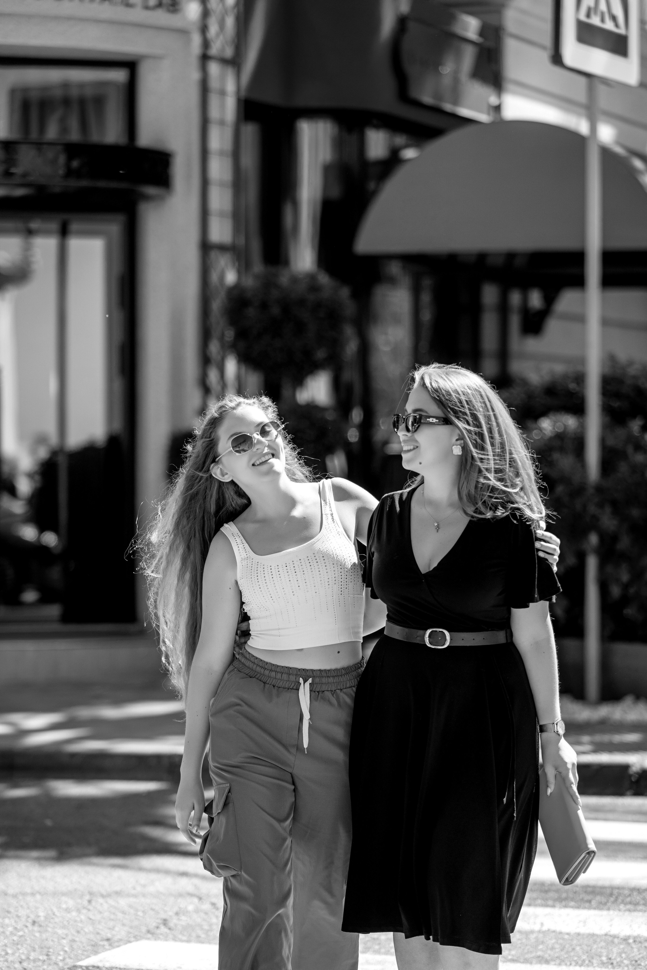 Улица Ч/Б. Главная