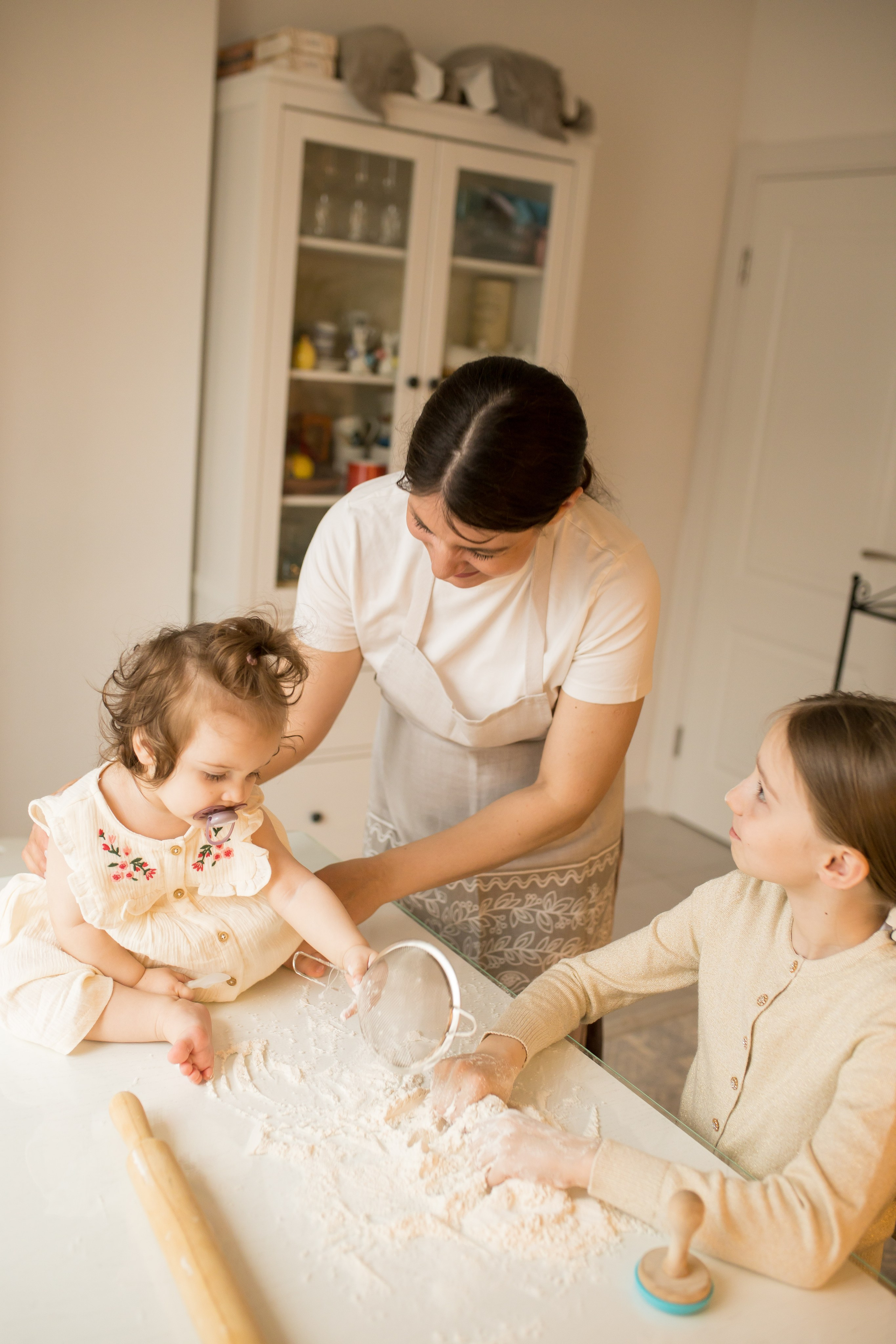 Катя и дочки. Фотограф Москва Лара Чайка