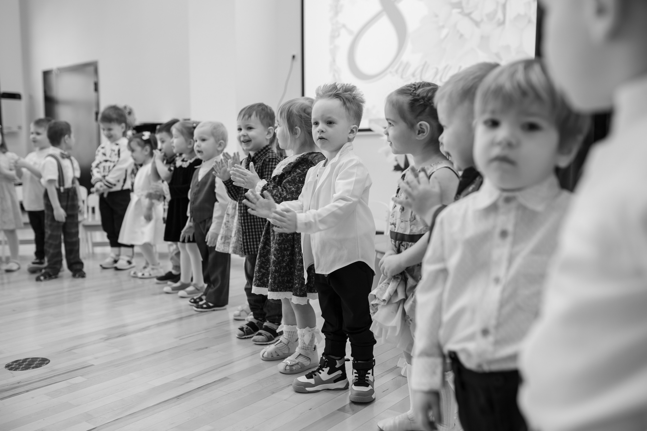Праздник весны в детском саду. Семейный и детский фотограф в Москве Дорогова Екатерина