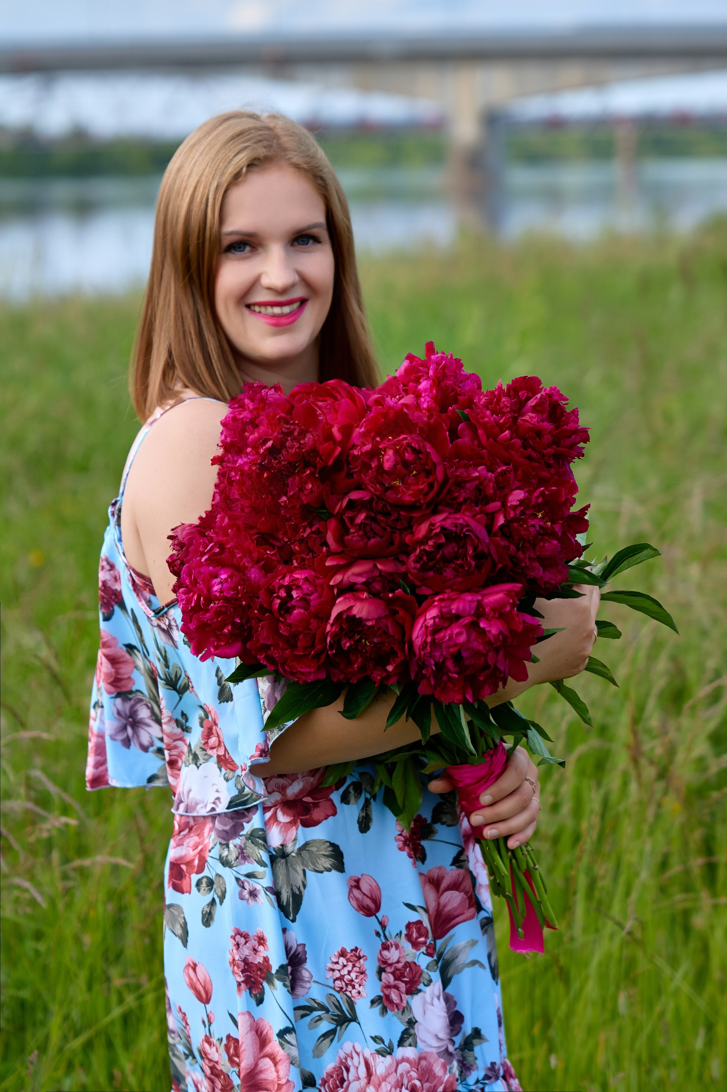Летняя фотопрогулка. Мария, Татьяна, Евгения, Кристина и Александра. Фотограф Люся Воробьева