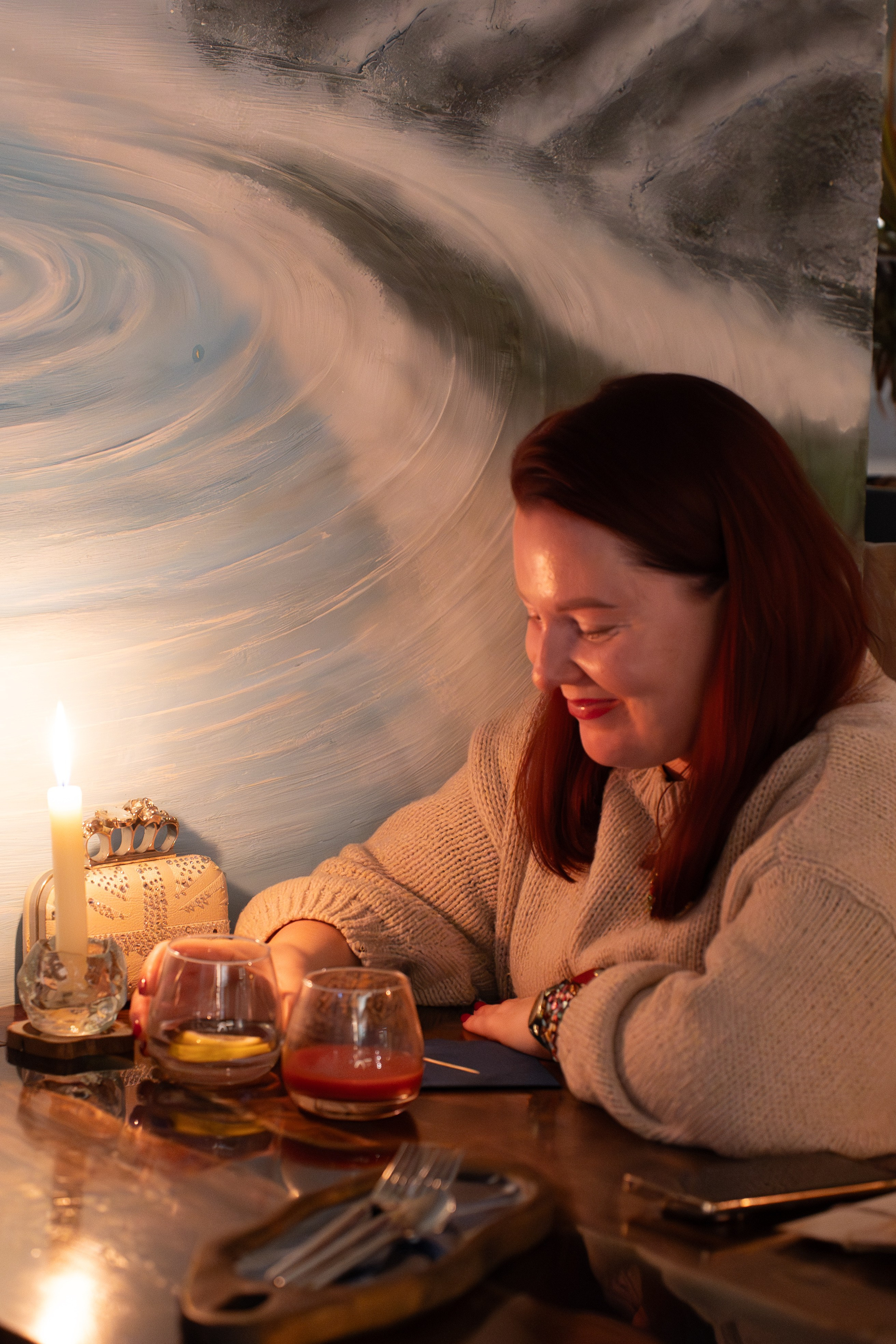 Лед и ложка. Для тех, кто не ждёт удачи, а создаёт её. Каждая фотосессия — это твой момент, твой стиль, твой успех. 📸