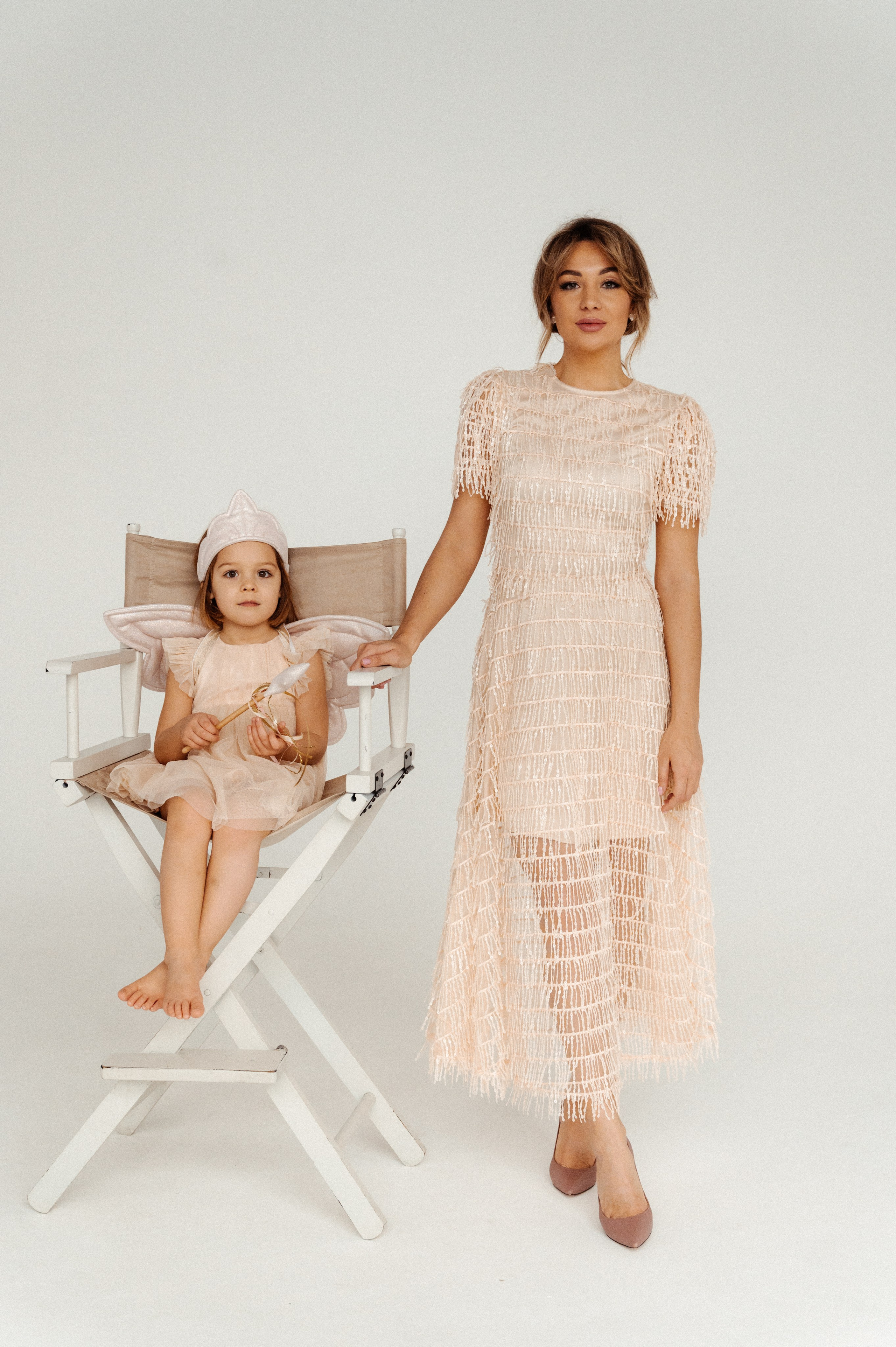 Анастасия. Профессиональный фотограф беременности в СПБ. Стильные фотосессии беременности в стиле минимализм и классическая фотография