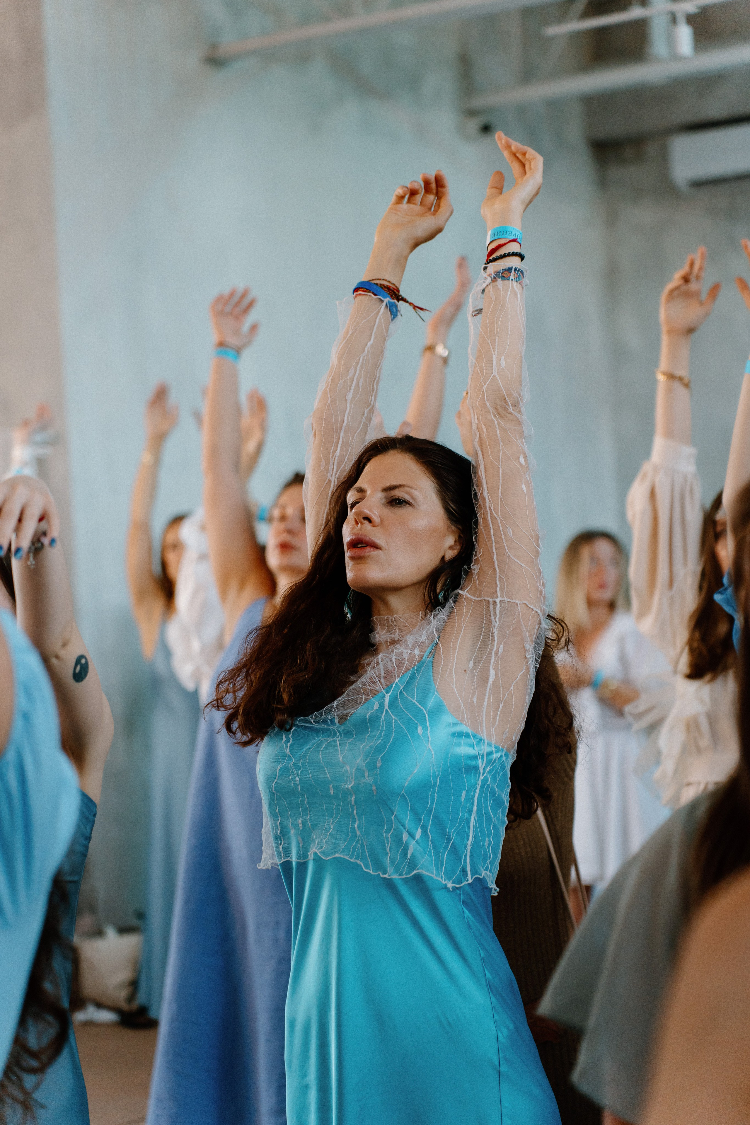 Festival Umerotvorine By Pramika. Я занимаюсь событийной, свадебной, товарной, студийной… фотографией