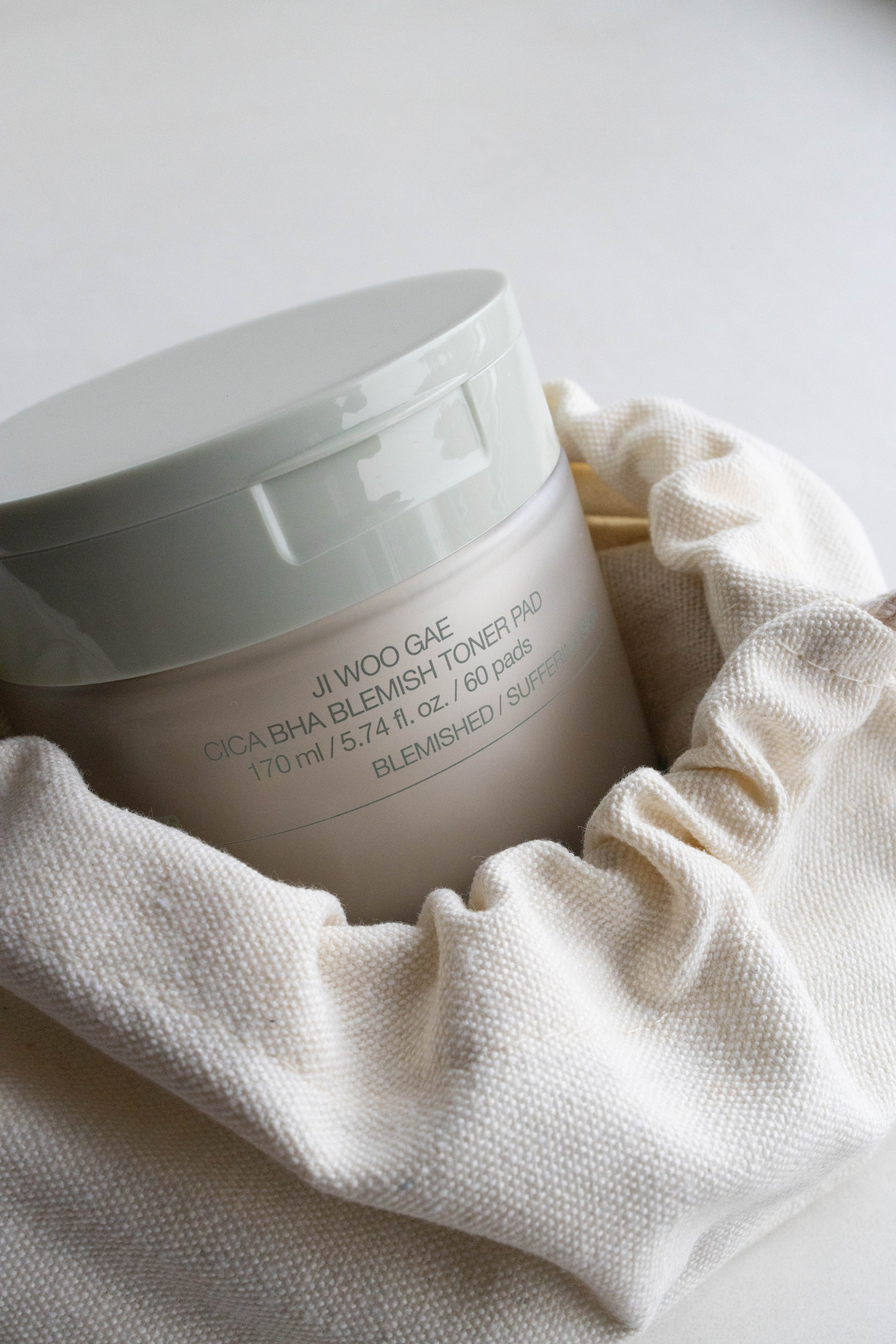 Предметное фото/косметика. Фотограф в Выборге и Санкт-Петербурге Маша Гуляева