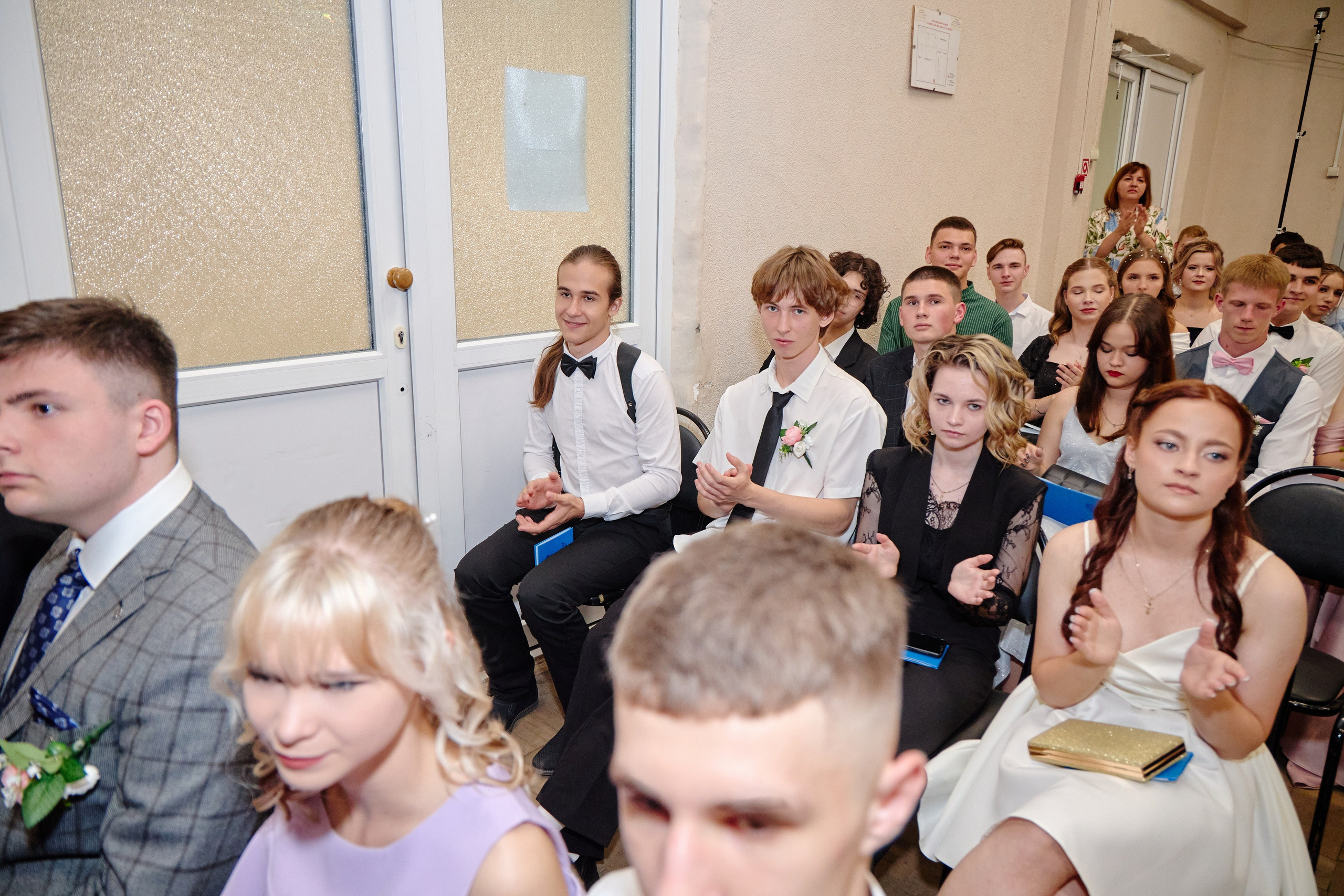 Выпускной 35 Сош. Фотограф Выпускные альбомы Таганрог Сергей Коробченко