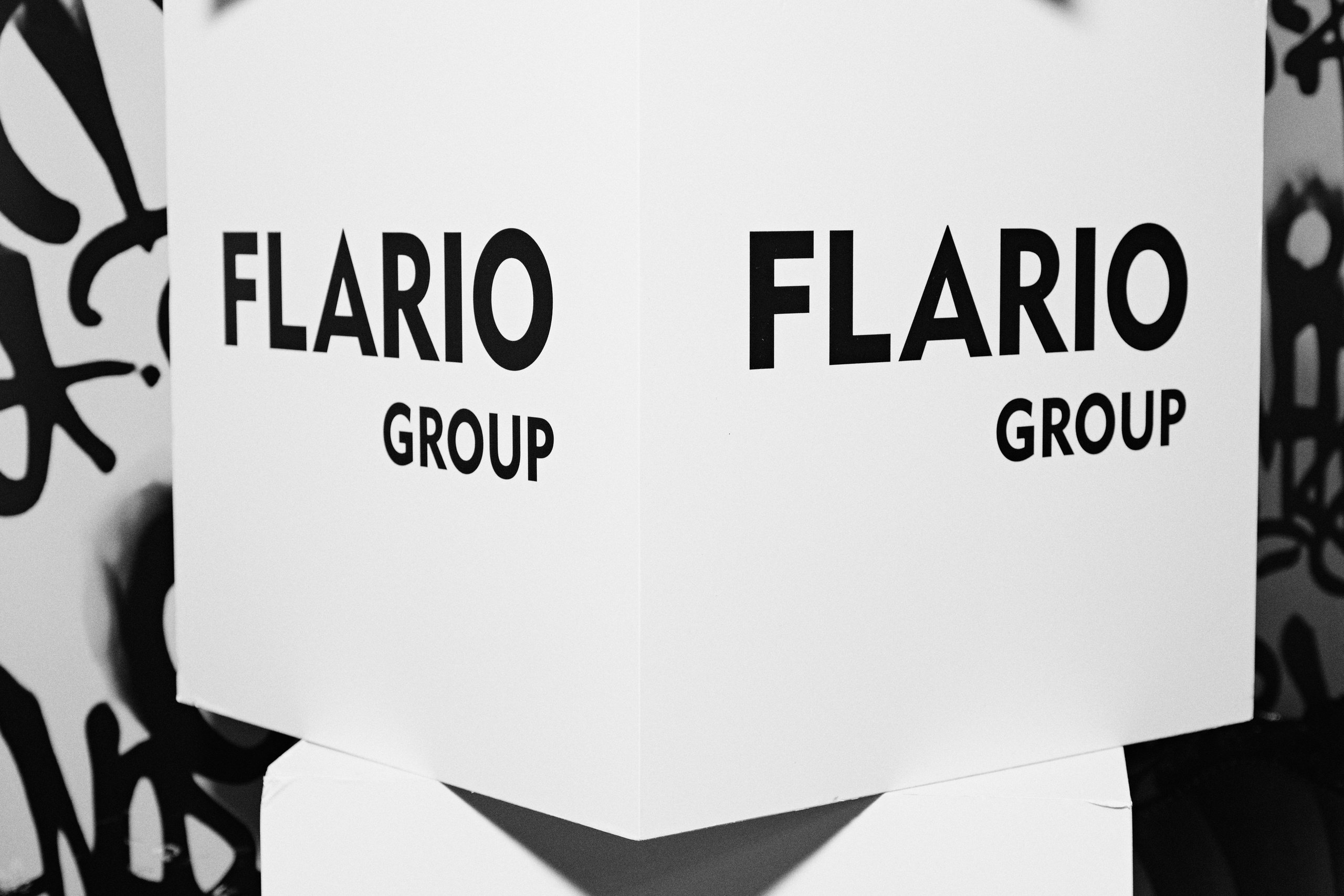 Презентация Flario group. Фотограф на мероприятие в Санкт-Петербурге Максим Нефёдов