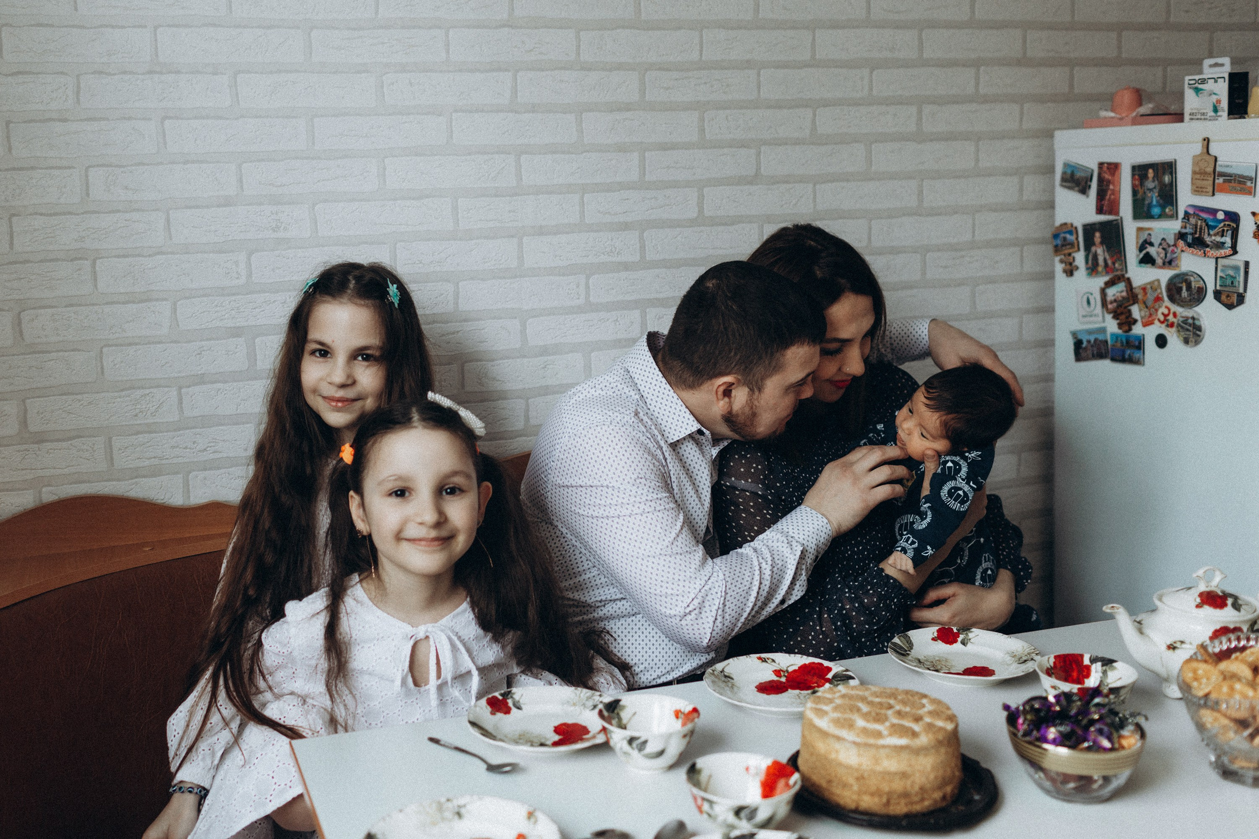 Муслим, Элина, Шакира, Эвелина, Шухрат. Семейный фотограф Томск