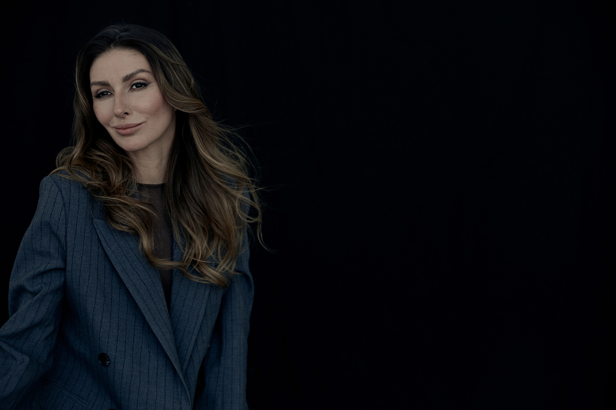 ANNA. Yulia Otroschenko