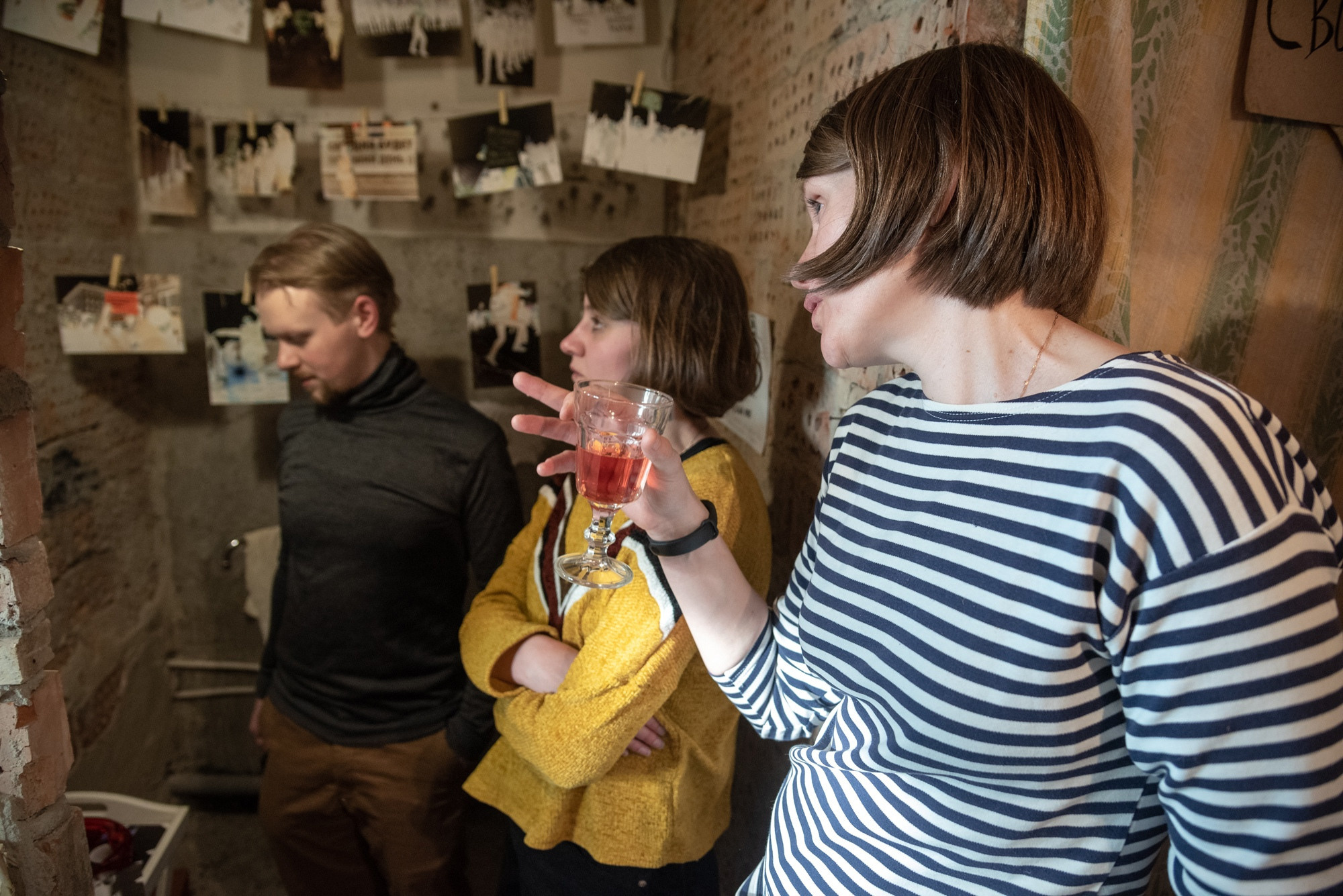 Там, где останется прошлое. Asya Bobritskaya is a multidisciplinary artist